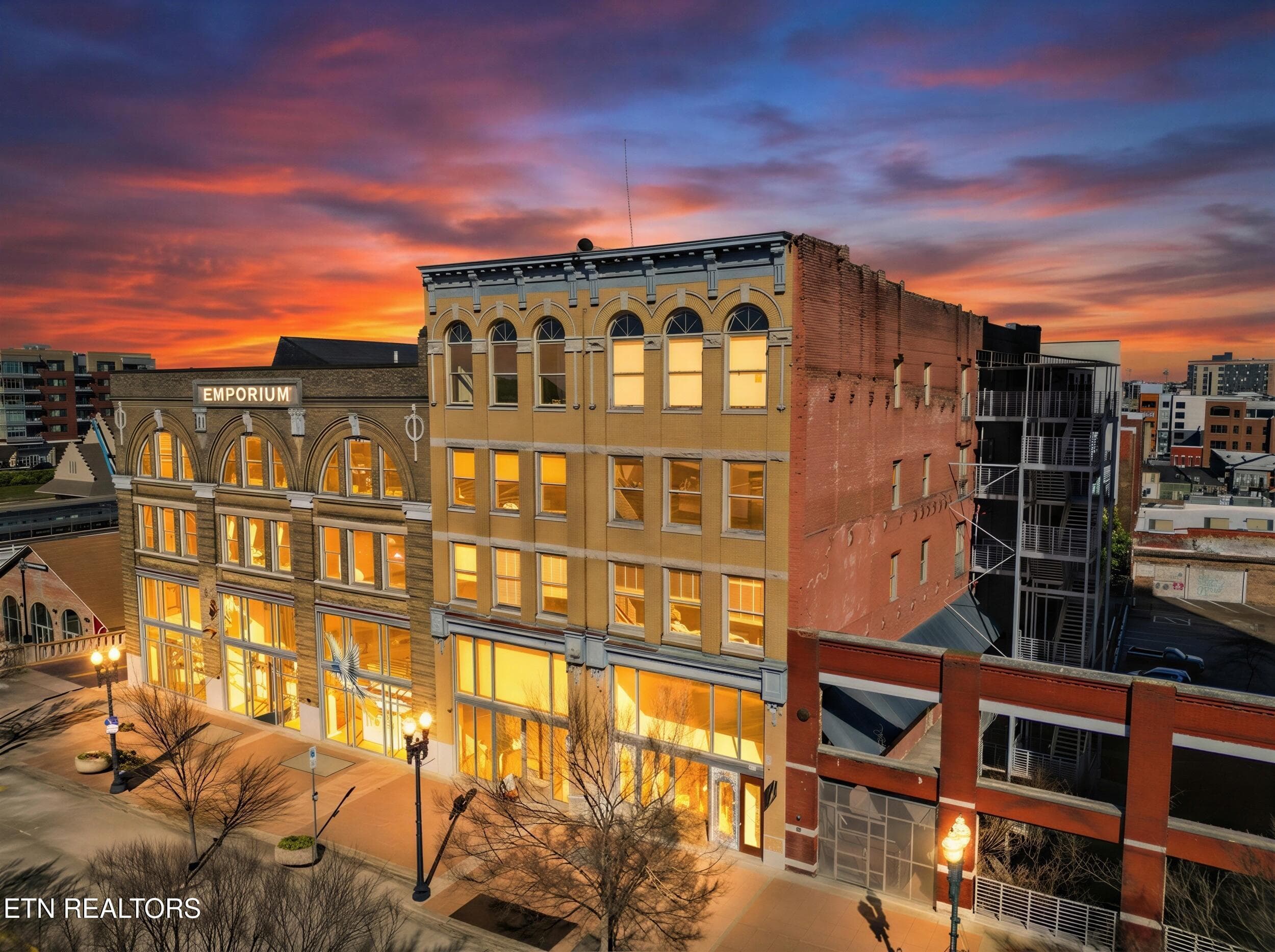 4_6_twilight - 112 S Gay St 306, Knoxville, TN 37902, Knoxville