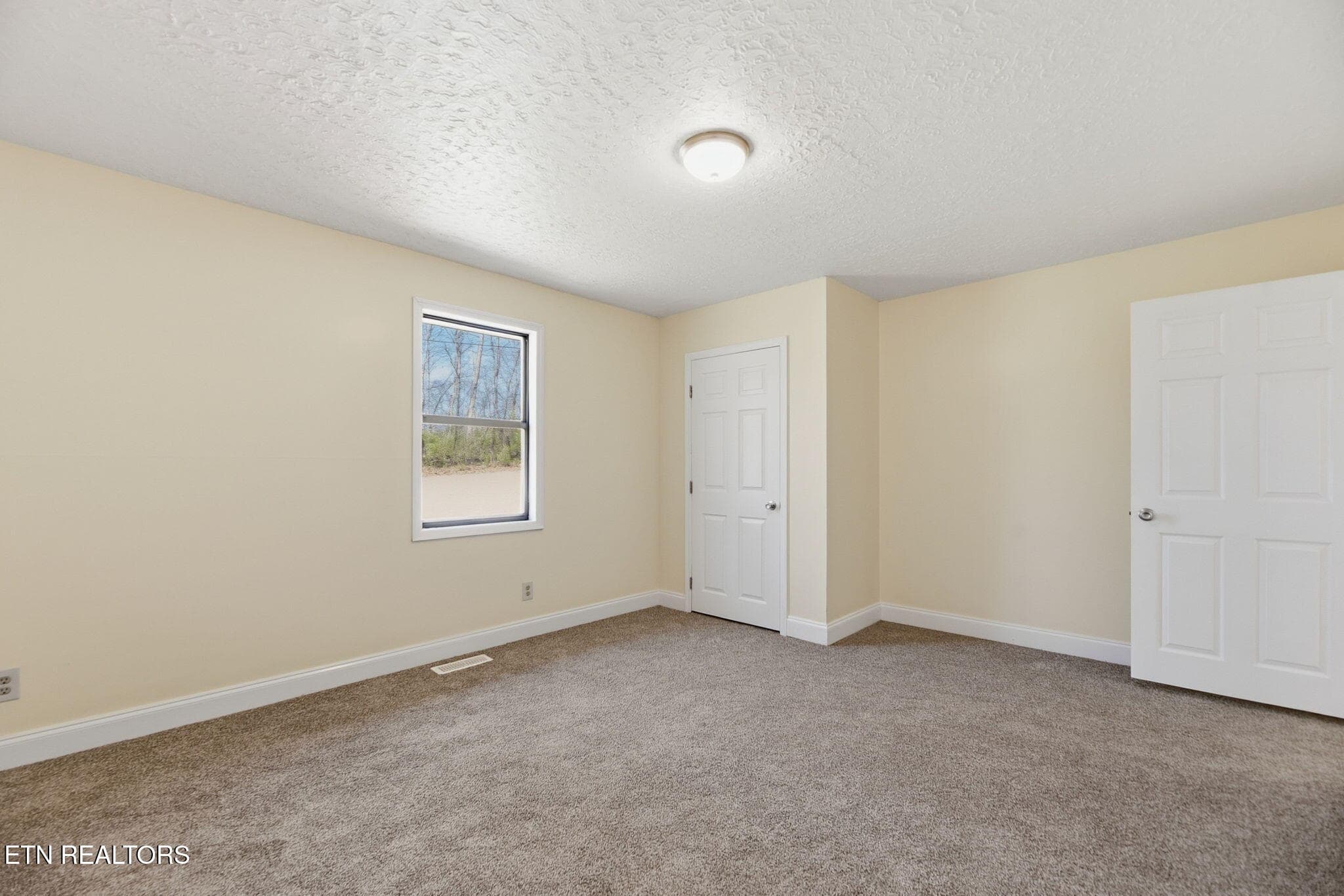 11_Room1 - 1516 Smallman Rd, Knoxville, TN 37920, Knoxville