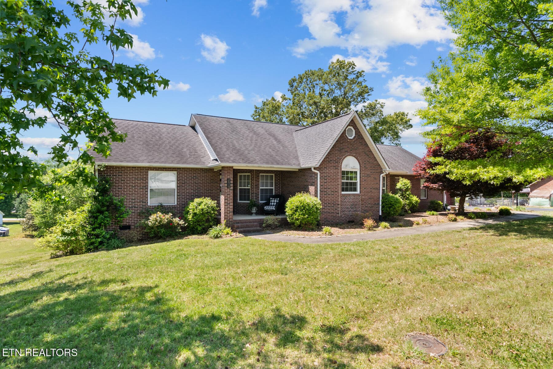 DSC01347 - 2415 N Pointe Cove Circle, Cookeville, TN 38506, Cookeville