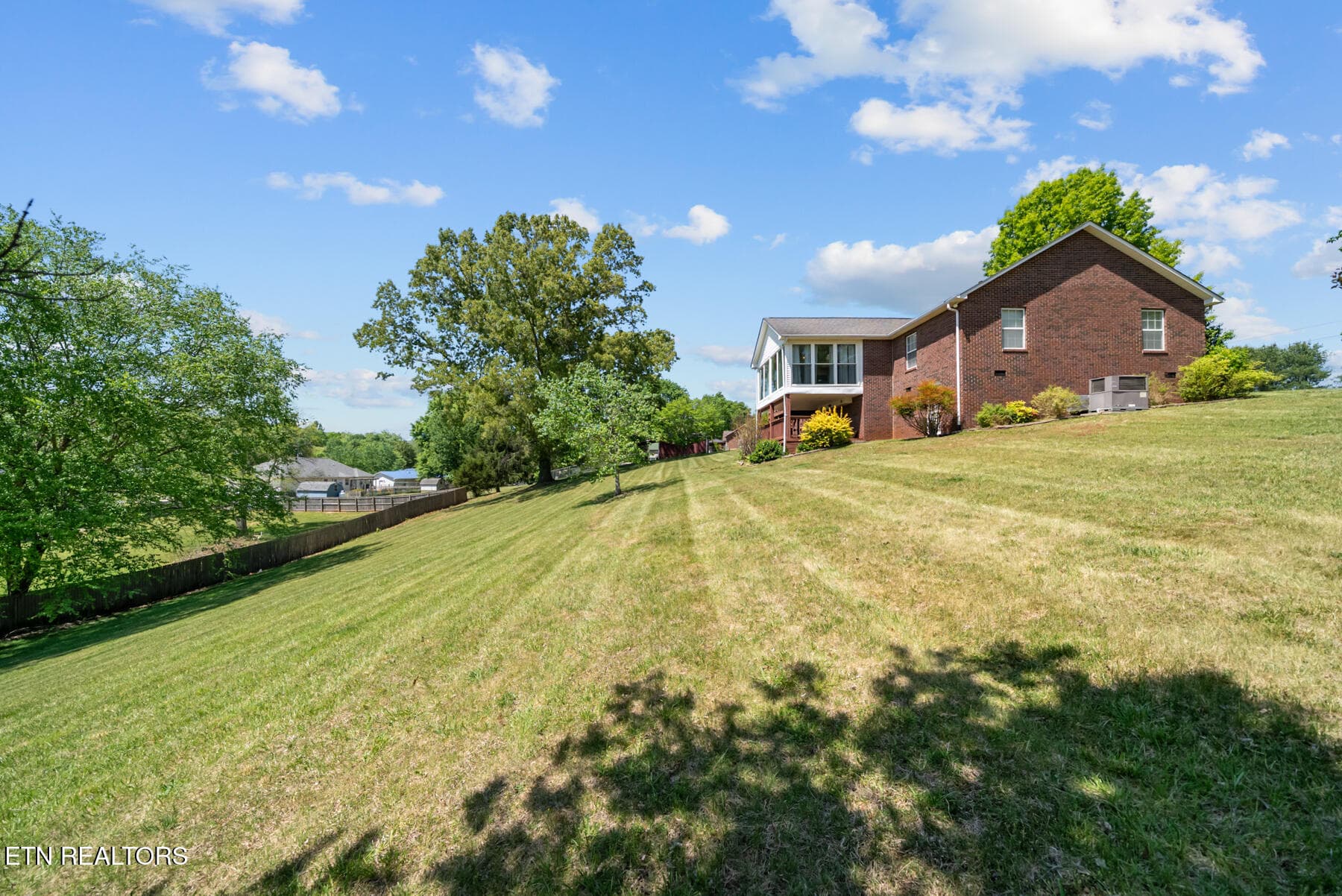 DSC01377 - 2415 N Pointe Cove Circle, Cookeville, TN 38506, Cookeville