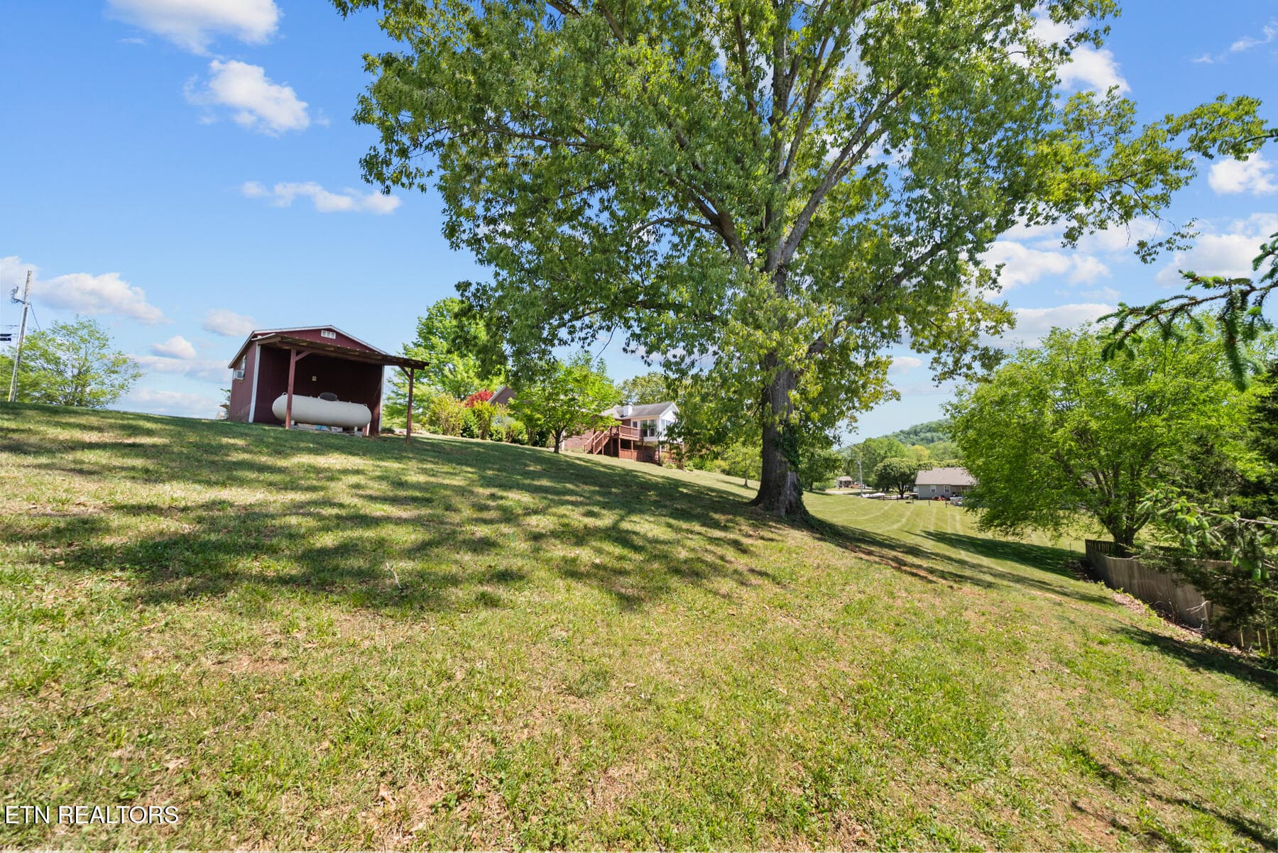 DSC01365 - 2415 N Pointe Cove Circle, Cookeville, TN 38506, Cookeville