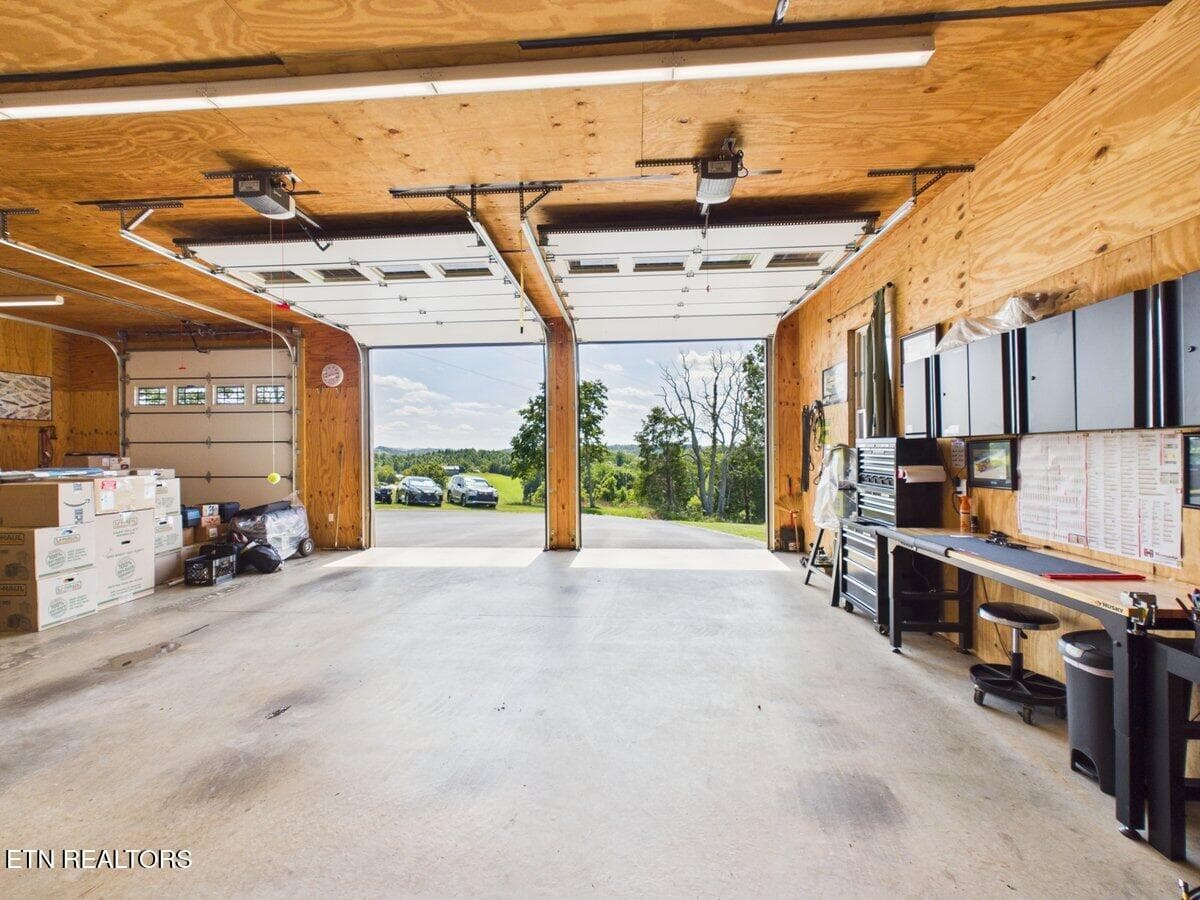 CAM06131G6-PR0028-STILL064 - 317 Oak Grove Rd, Harrogate, TN 37752