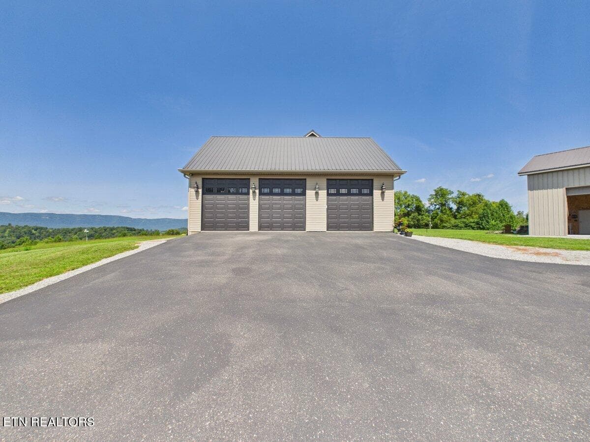 CAM06131G6-PR0028-STILL081 - 317 Oak Grove Rd, Harrogate, TN 37752