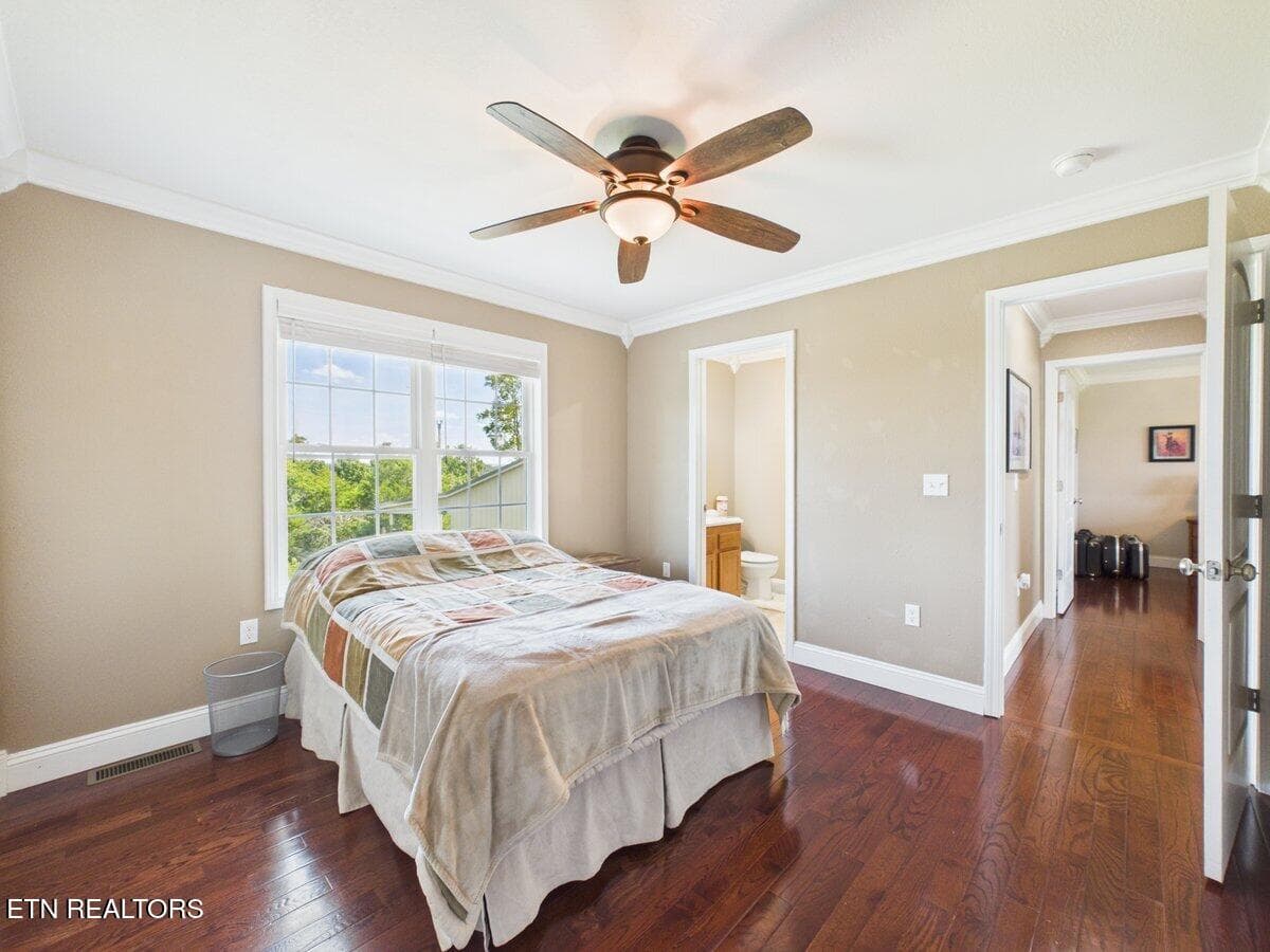 CAM06131G6-PR0028-STILL040 - 317 Oak Grove Rd, Harrogate, TN 37752
