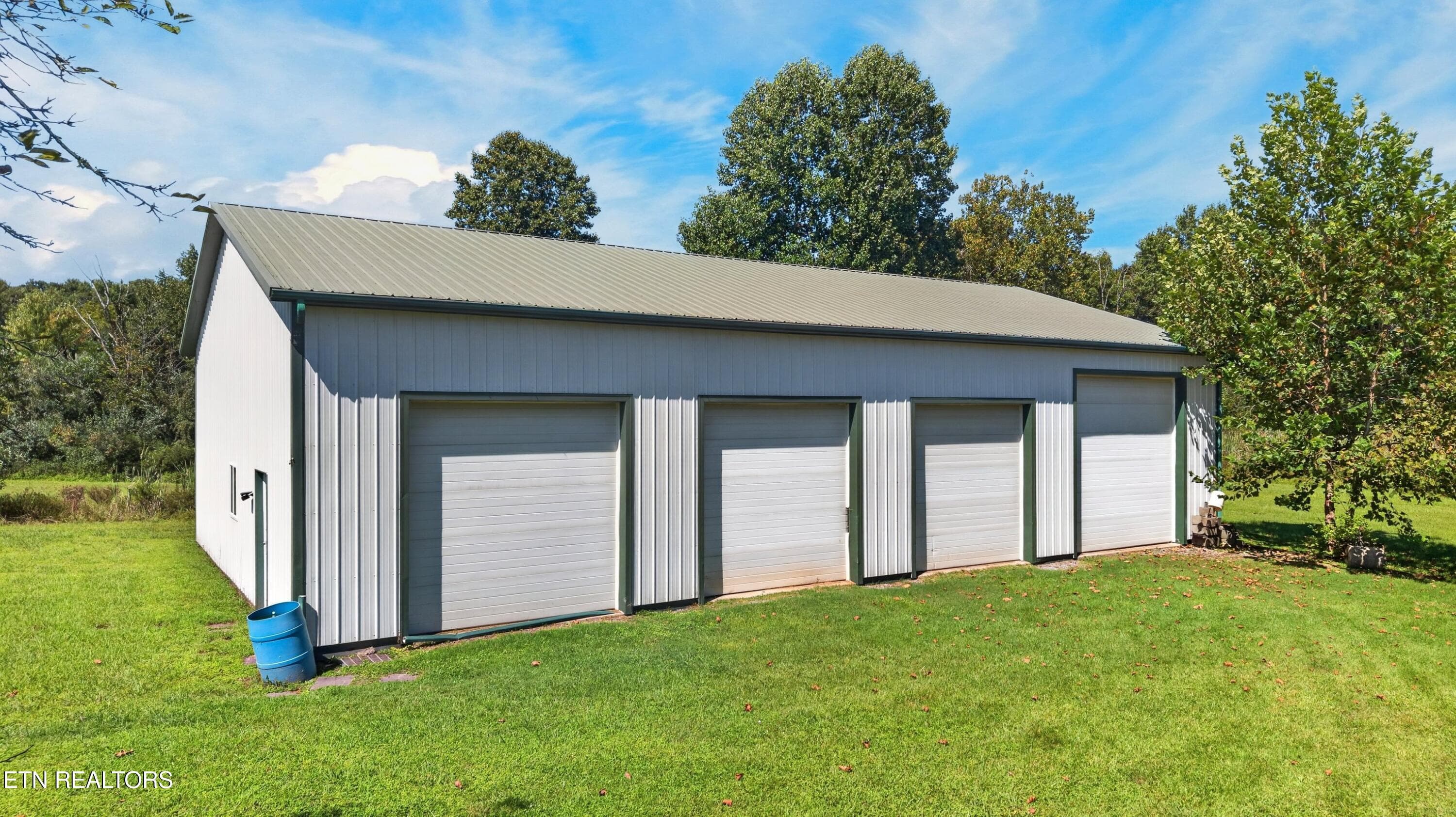 005-819RedwoodDrive-MountCarmel-TN-37645 - 819 Redwood Drive, Mount Carmel, TN 37645