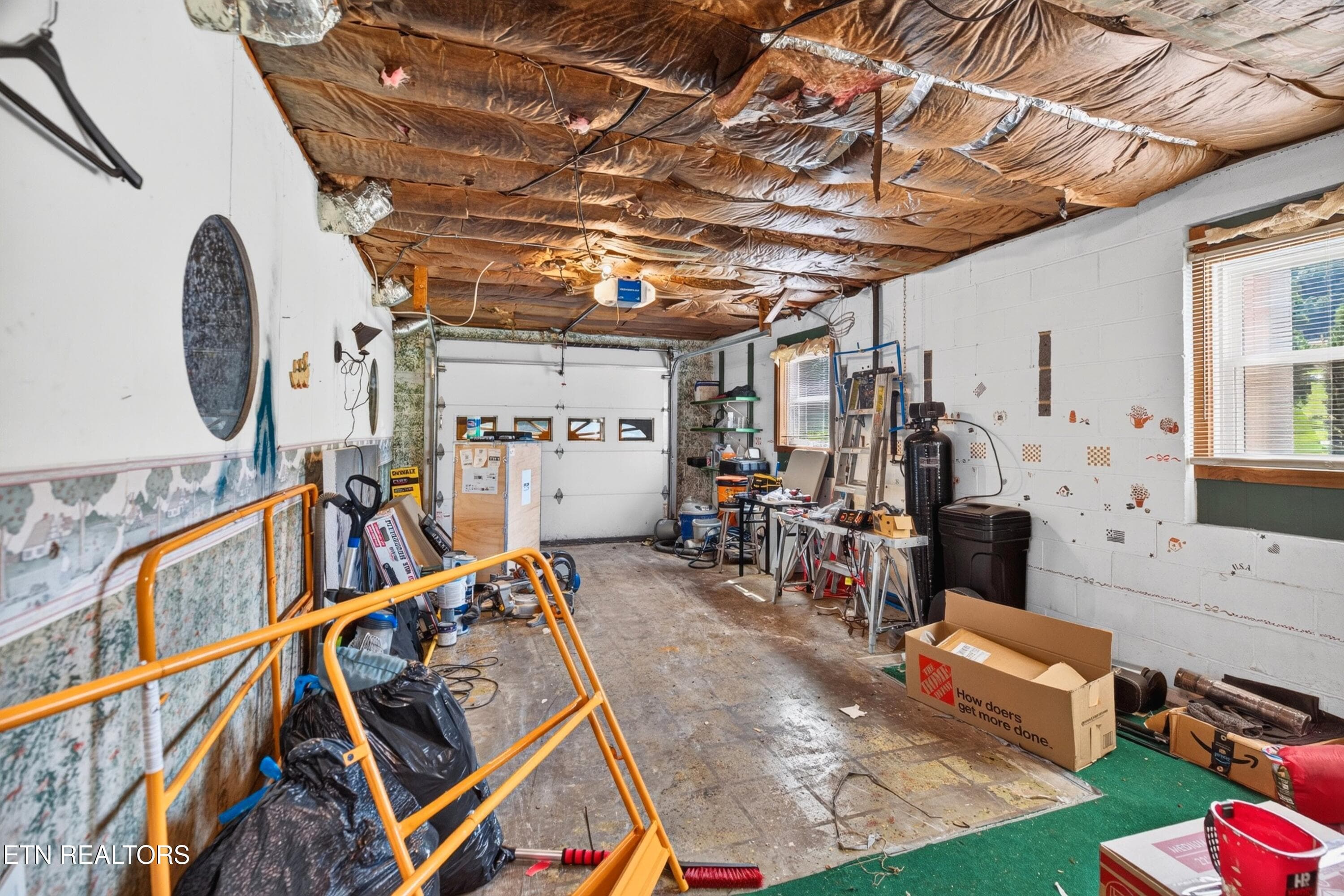 036-819RedwoodDrive-MountCarmel-TN-37645 - 819 Redwood Drive, Mount Carmel, TN 37645