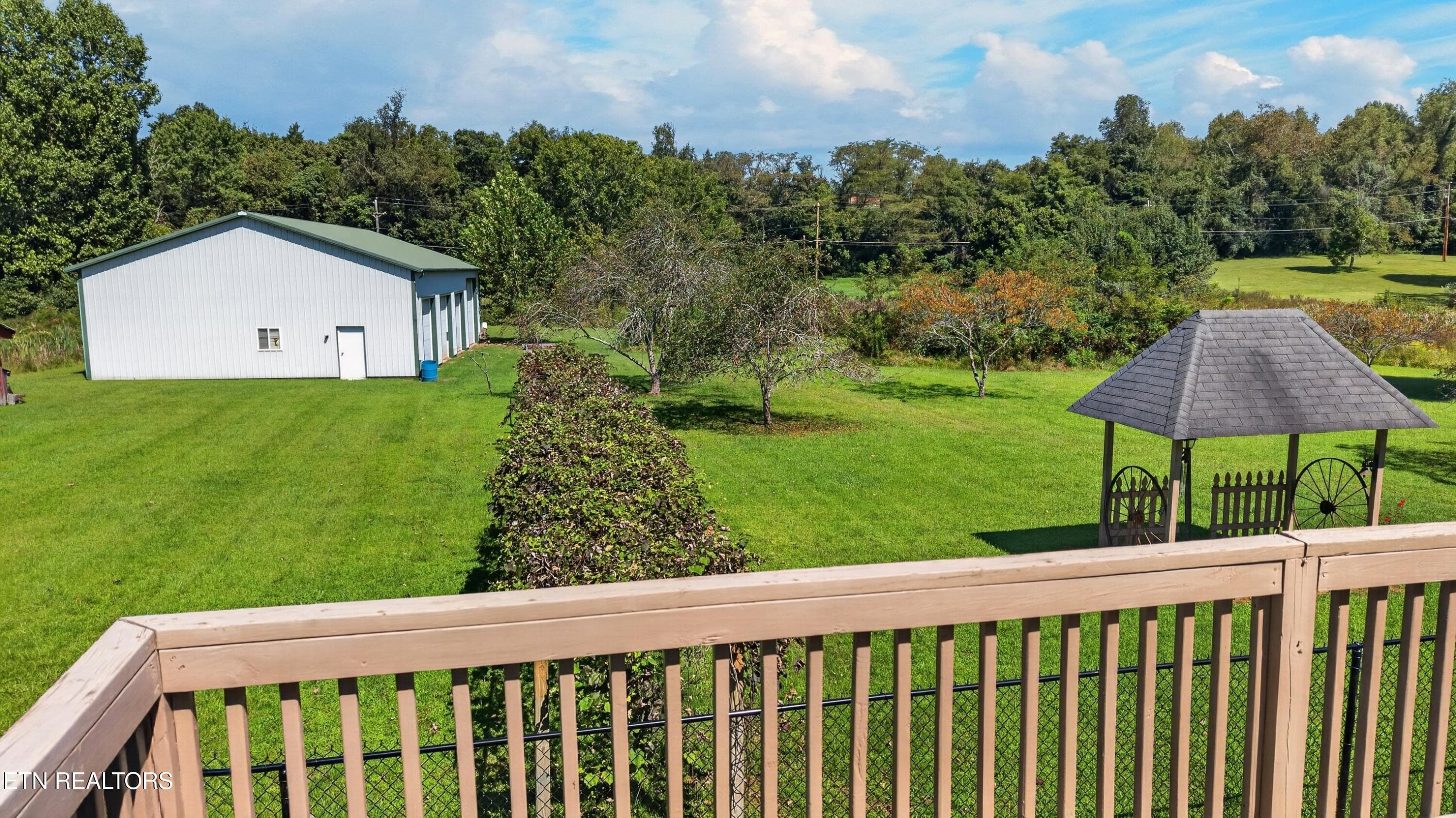 054-819RedwoodDrive-MountCarmel-TN-37645 - 819 Redwood Drive, Mount Carmel, TN 37645