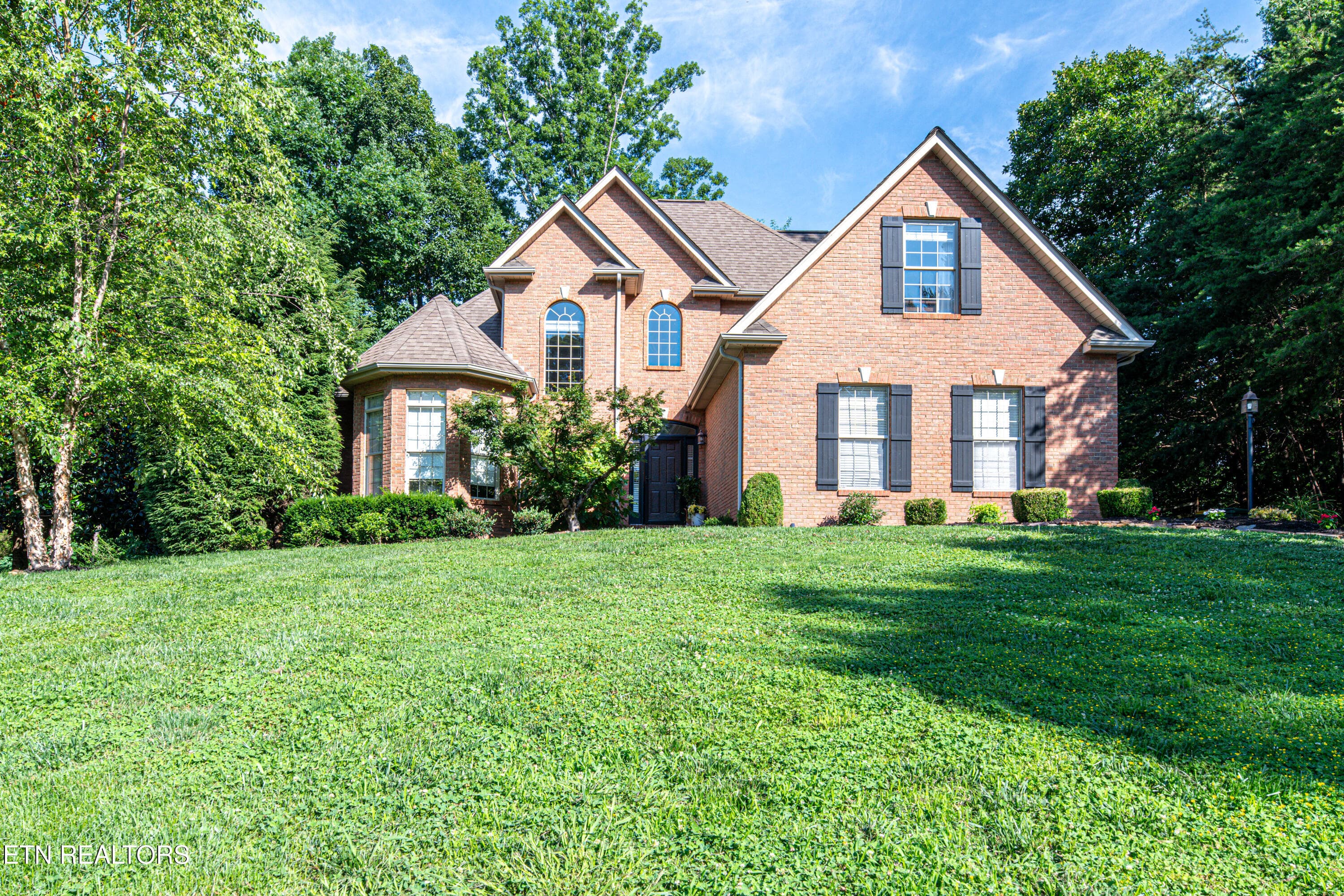 1805 Shady Hollow Lane, Knoxville, TN 37922