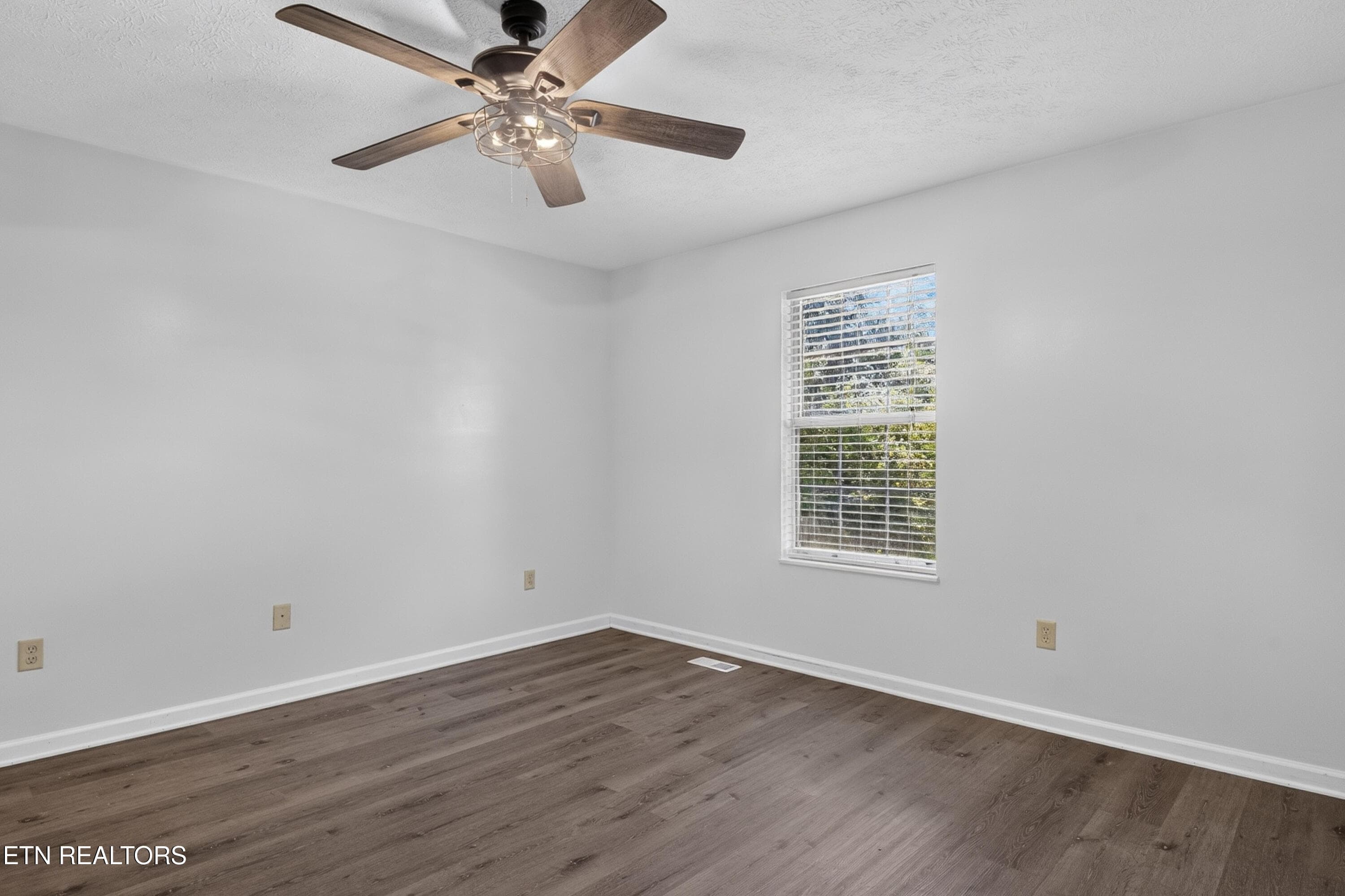 6010-cline-rd-24 - 6010 Cline Rd, Knoxville, TN 37938