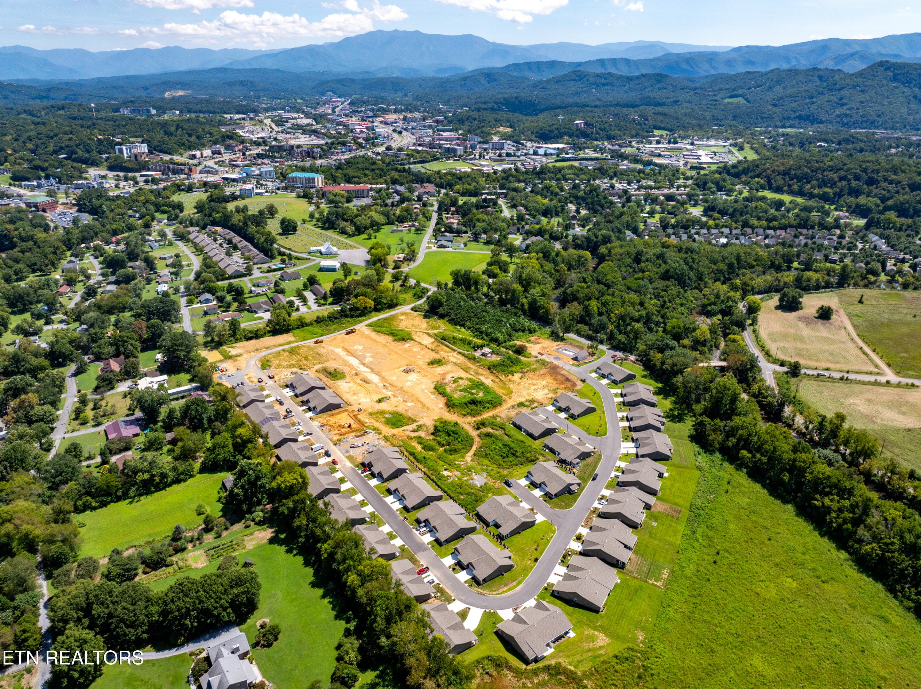 DJI_20260824145933_0022_D - 643 Snowflower Circle 139, Pigeon Forge, TN 37863, Pigeon Forge