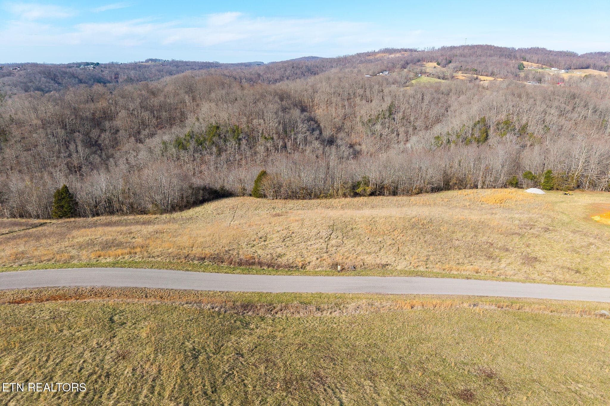 DJI_20260117032602_0112_D - Lot 14&15 Amonett Circle, Byrdstown, TN 38549