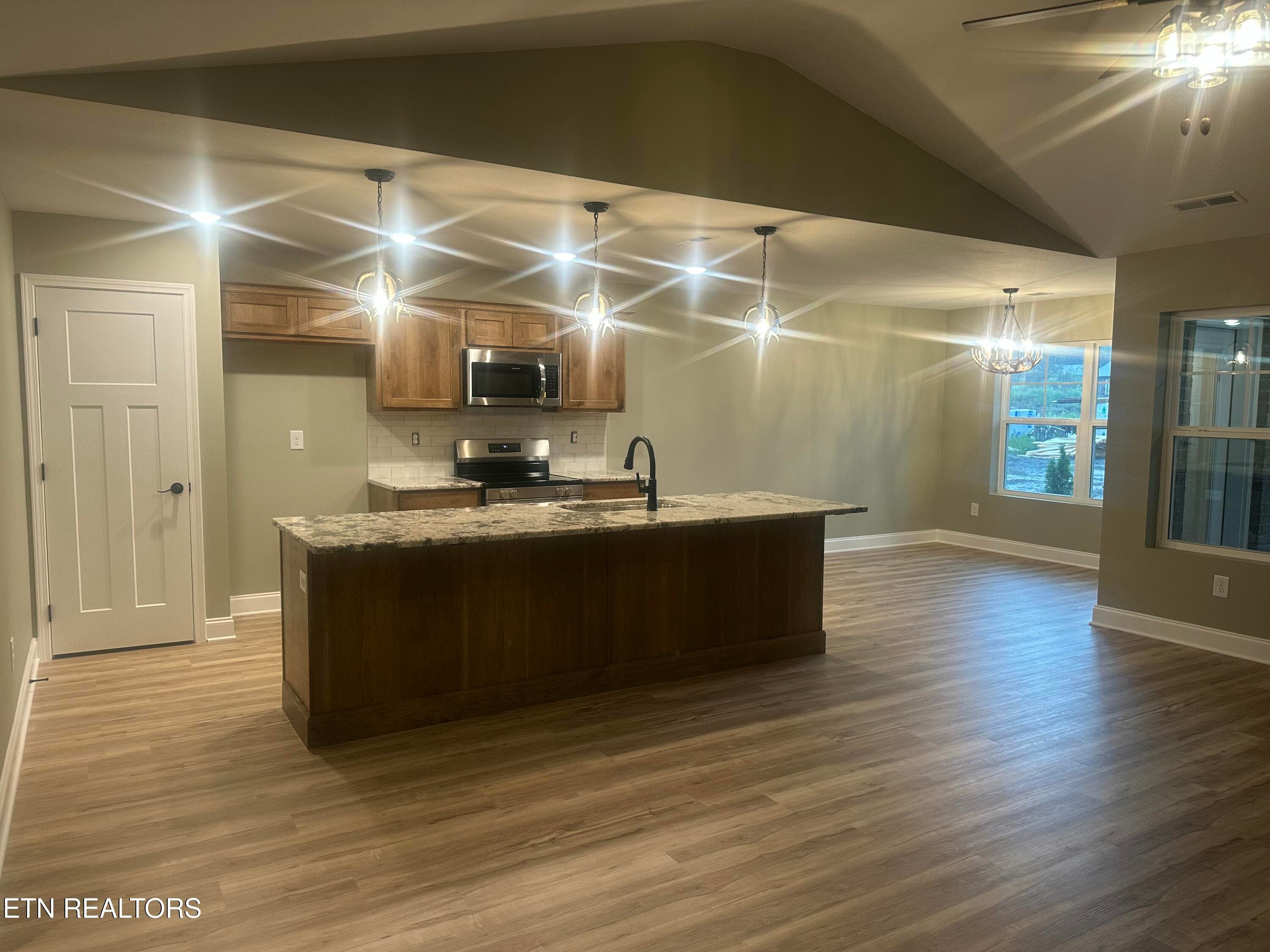 3-bedroom plan - 643 Snowflower Circle 139, Pigeon Forge, TN 37863, Pigeon Forge
