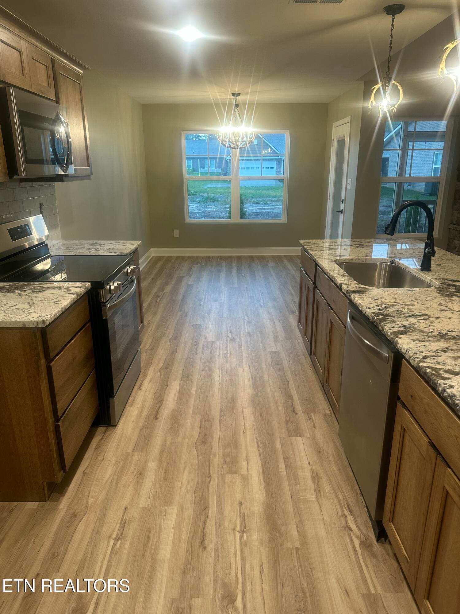 3-bedroom plan - 643 Snowflower Circle 139, Pigeon Forge, TN 37863, Pigeon Forge