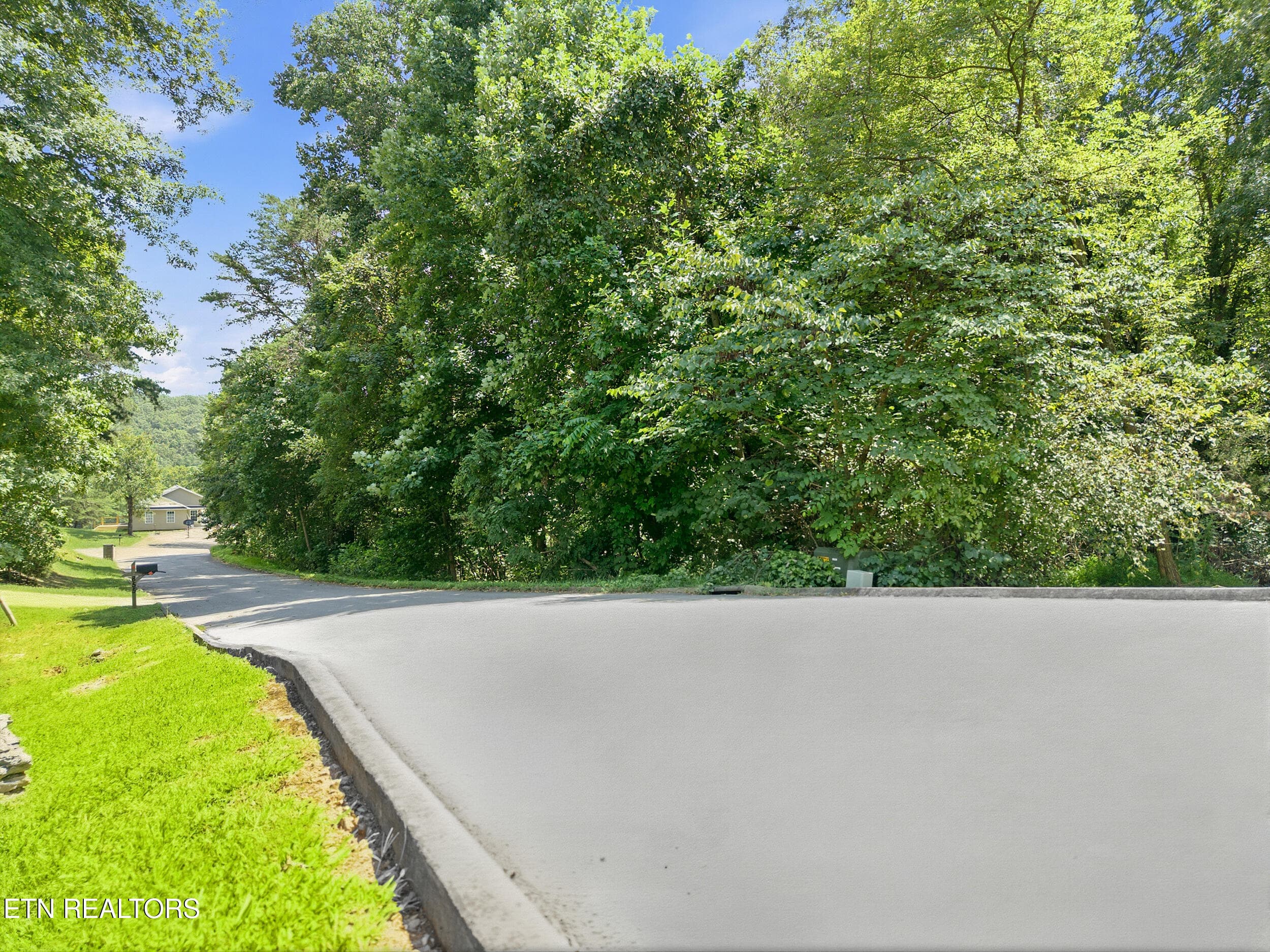 010 - Catherine Crisp Drive, Kodak, TN 37764