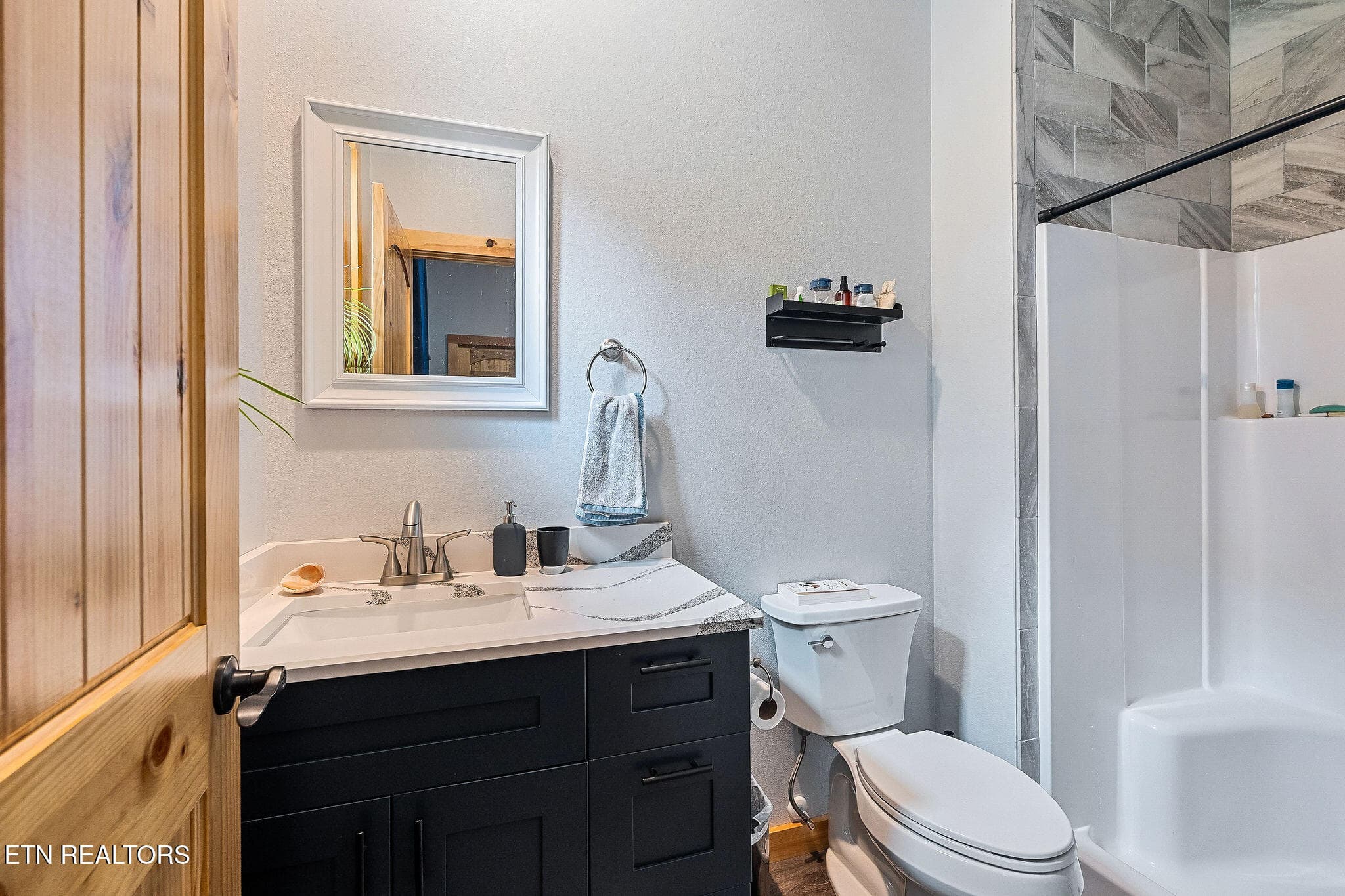 BATH OKAY 2 - 113 Allens Way, Crossville, TN 38572, Crossville