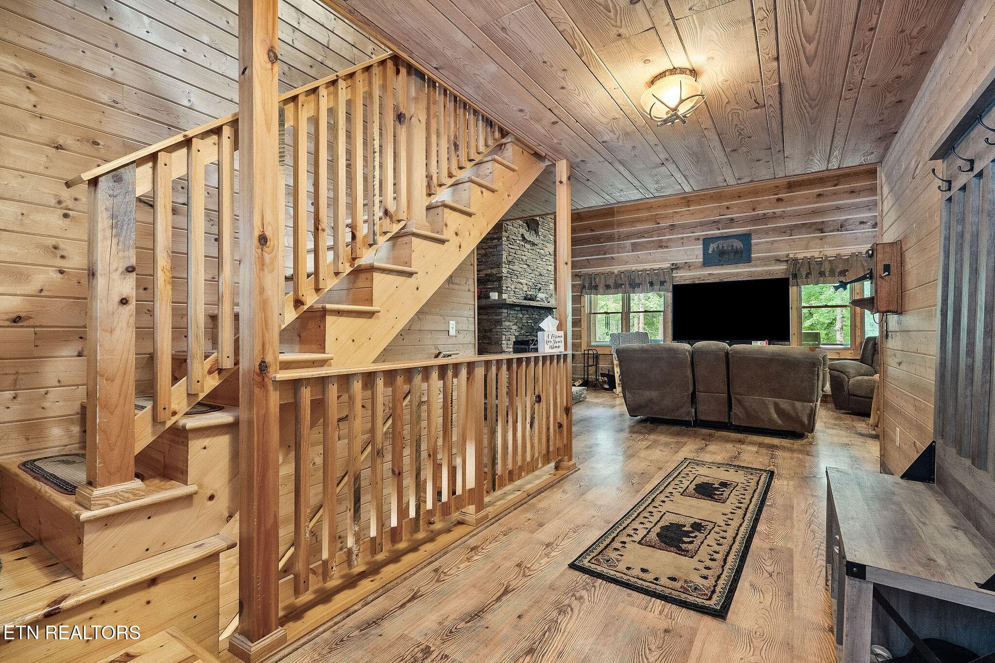 LOG HOME ENTRANCE - 113 Allens Way, Crossville, TN 38572, Crossville