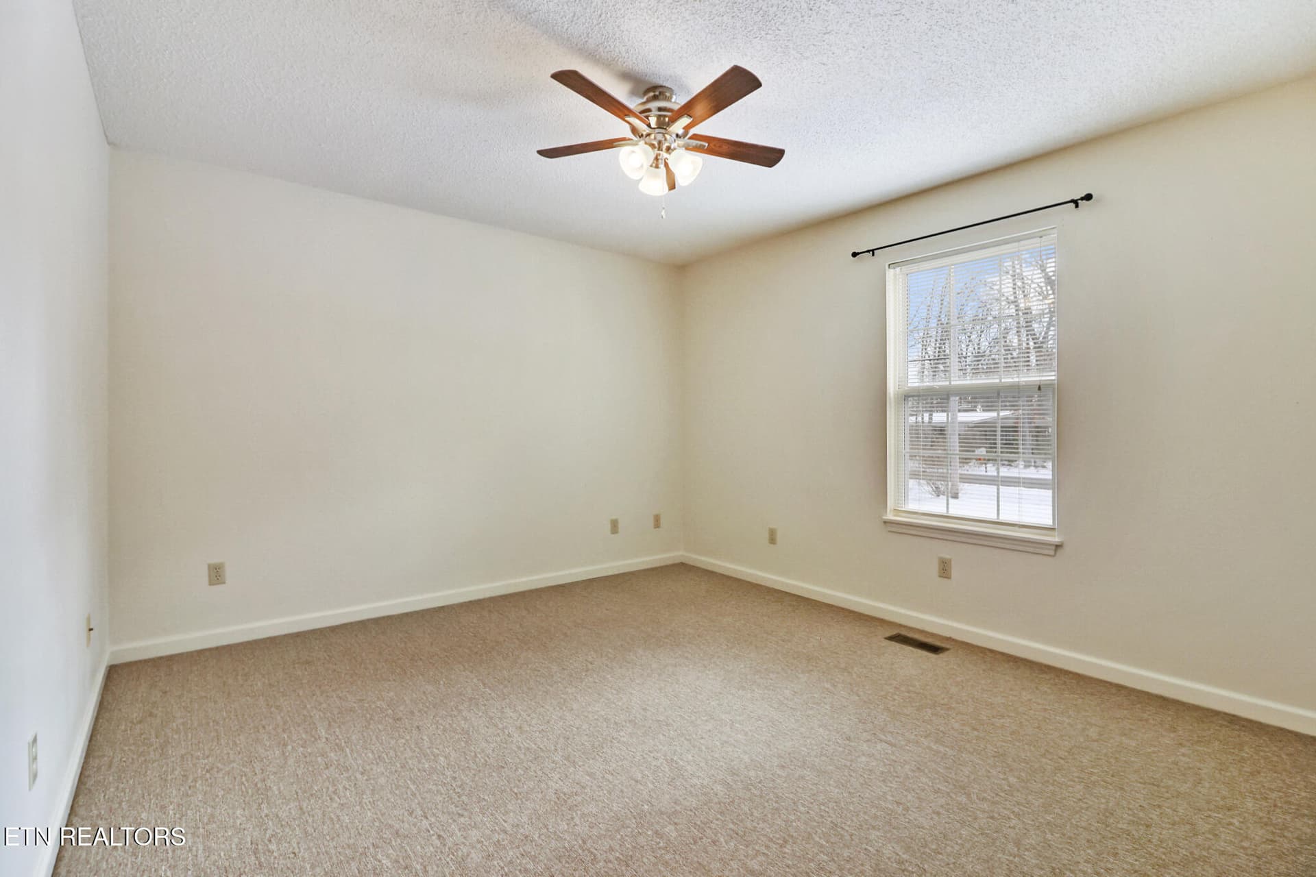 secondbedroom1 - 103 Dovenshire Drive, Crossville, TN 38558