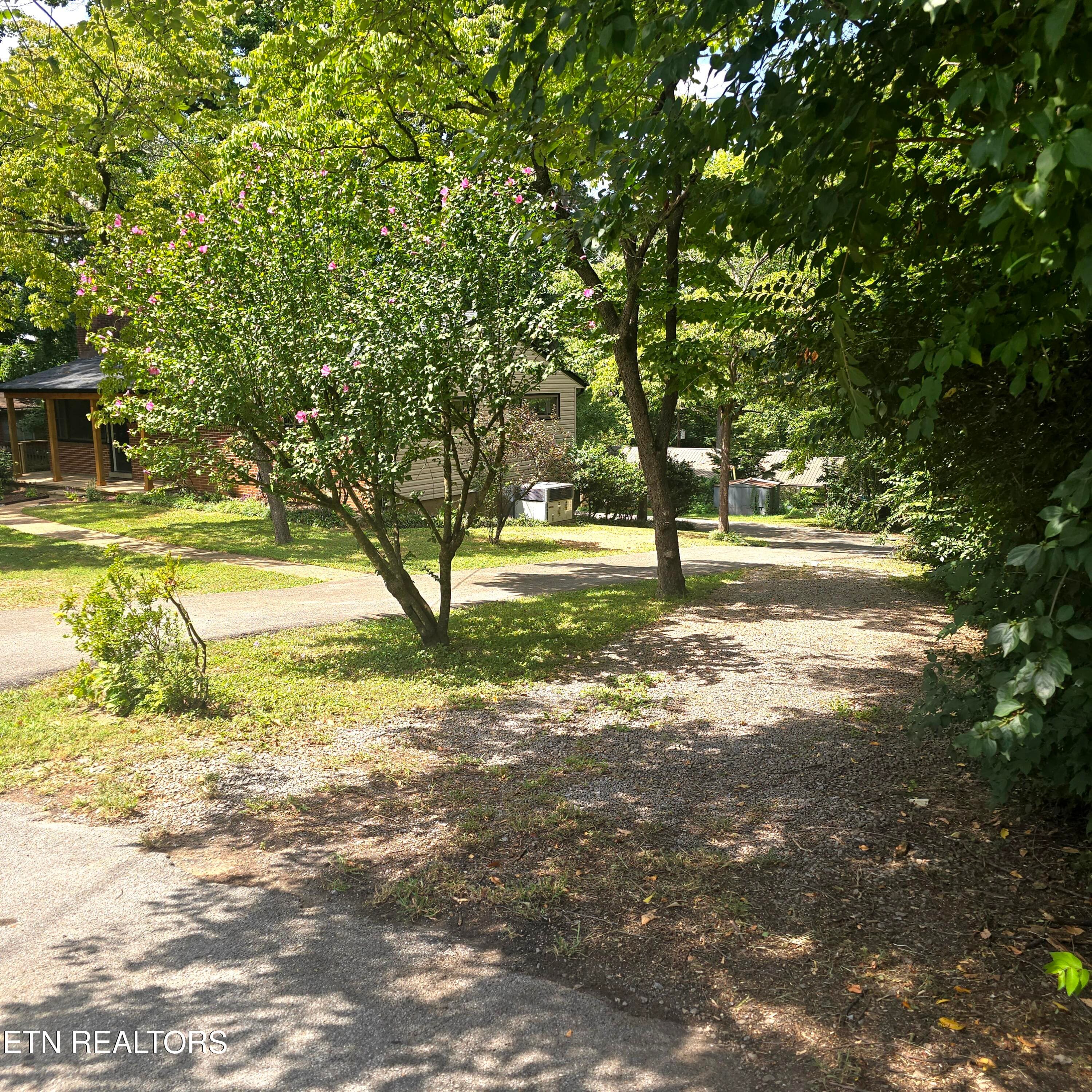 108 Hickory Dr. Maryville, TN 37804 - 108 Hickory Drive, Maryville, TN 37804