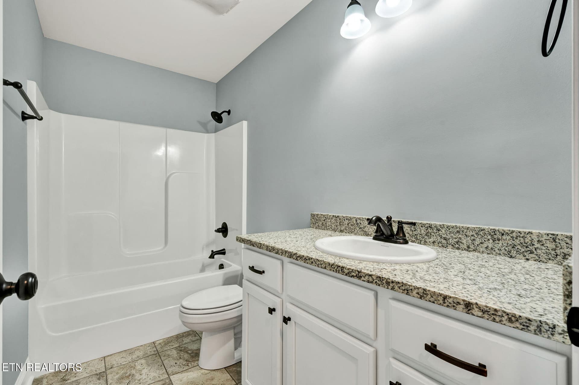 25-web-or-mls-DSC05732 - 440 SE Johnson Blvd, Cleveland, TN 37311