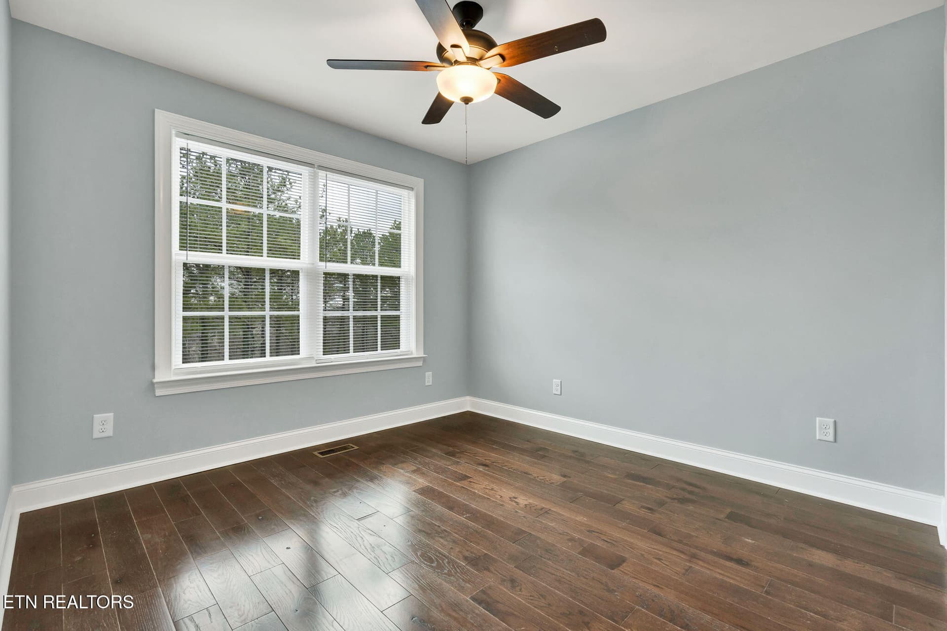 29-web-or-mls-DSC05754 - 440 SE Johnson Blvd, Cleveland, TN 37311