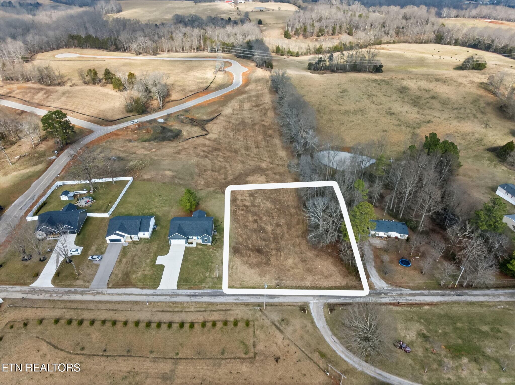 4405 Window Cliff Rd, Baxter, TN 38544
