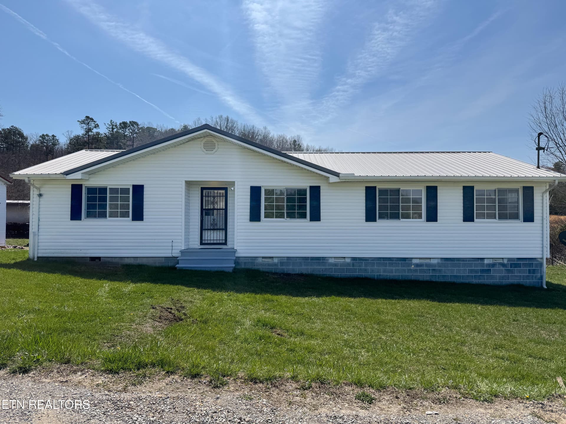 130 Hunley Acres, Speedwell, TN 37870
