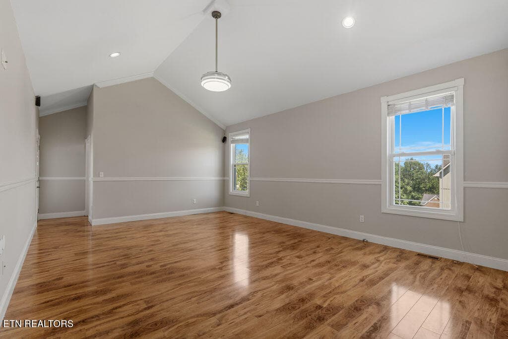 Primary Bedroom 1 - 409 Bluff Trace, Jacksboro, TN 37757