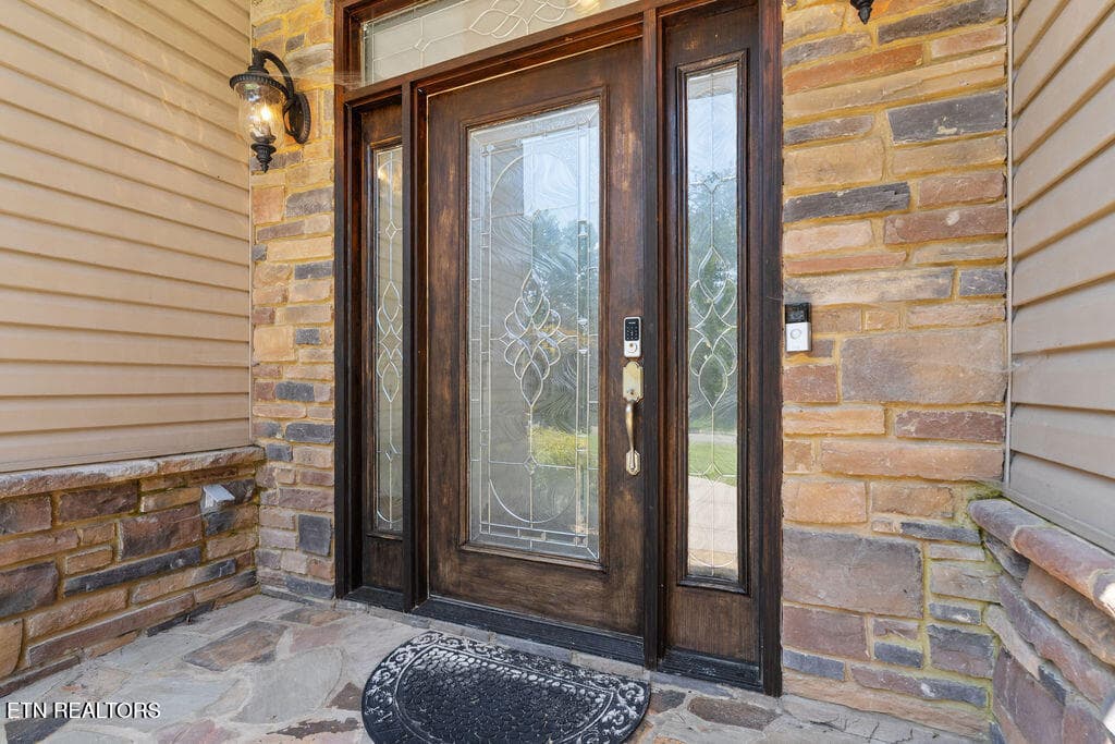 Front Door - 409 Bluff Trace, Jacksboro, TN 37757