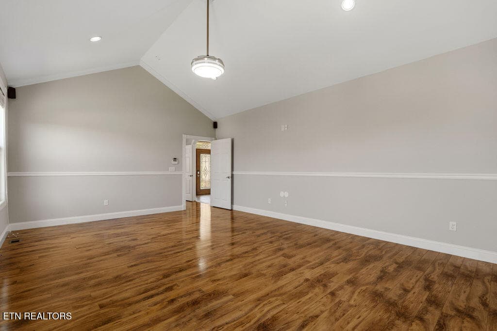 Primary Bedroom 2 - 409 Bluff Trace, Jacksboro, TN 37757