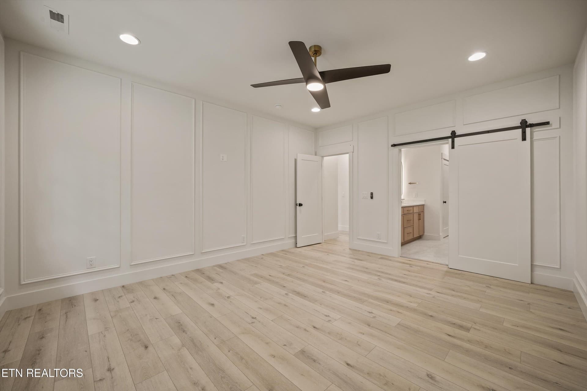 25-173 Elokwa Way16 - 173 Elokwa Way, Loudon, TN 37774
