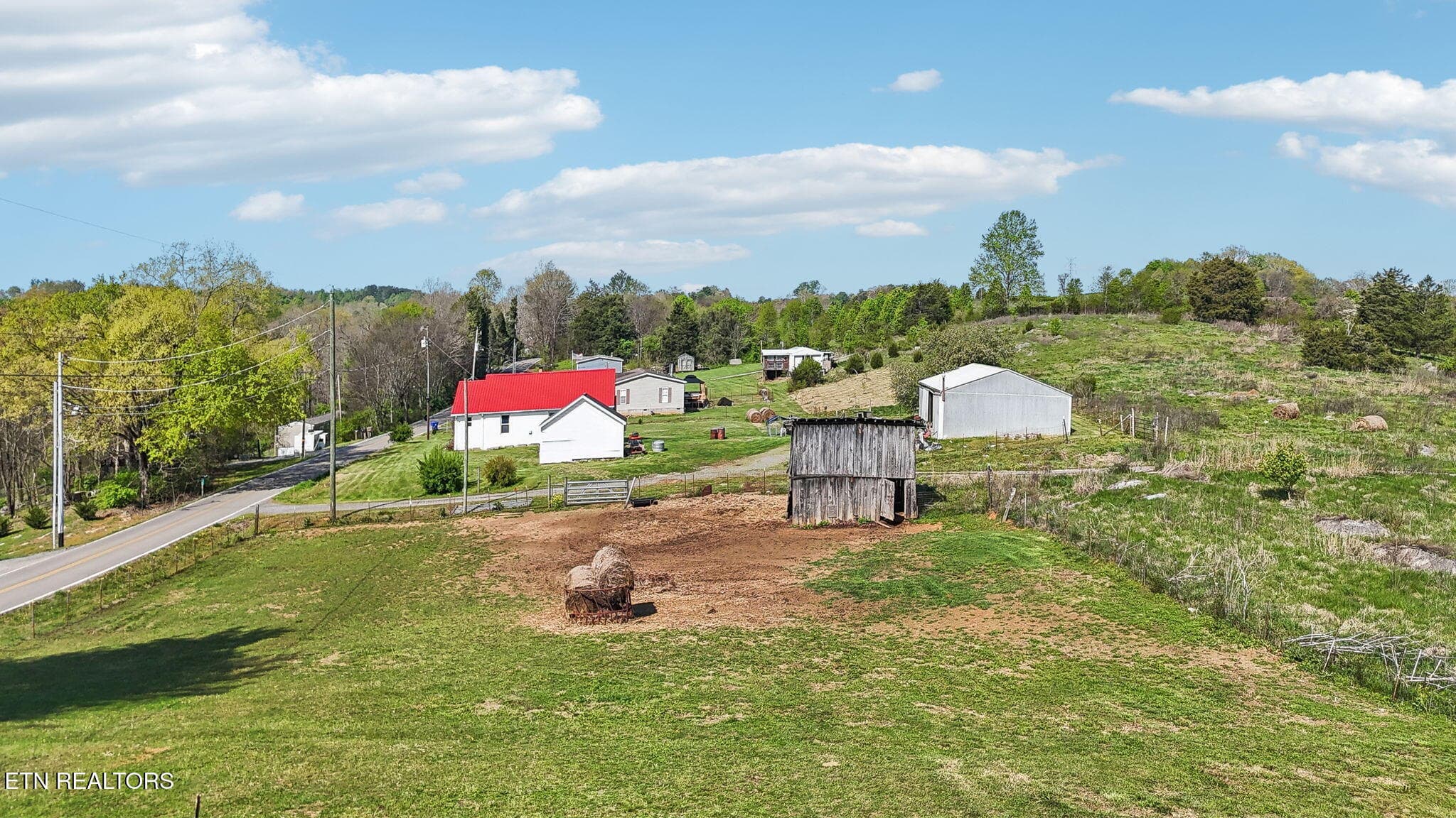84-436 Thorngrove Pike - 084 - 436 Thorngrove Pike, Kodak, TN 37764