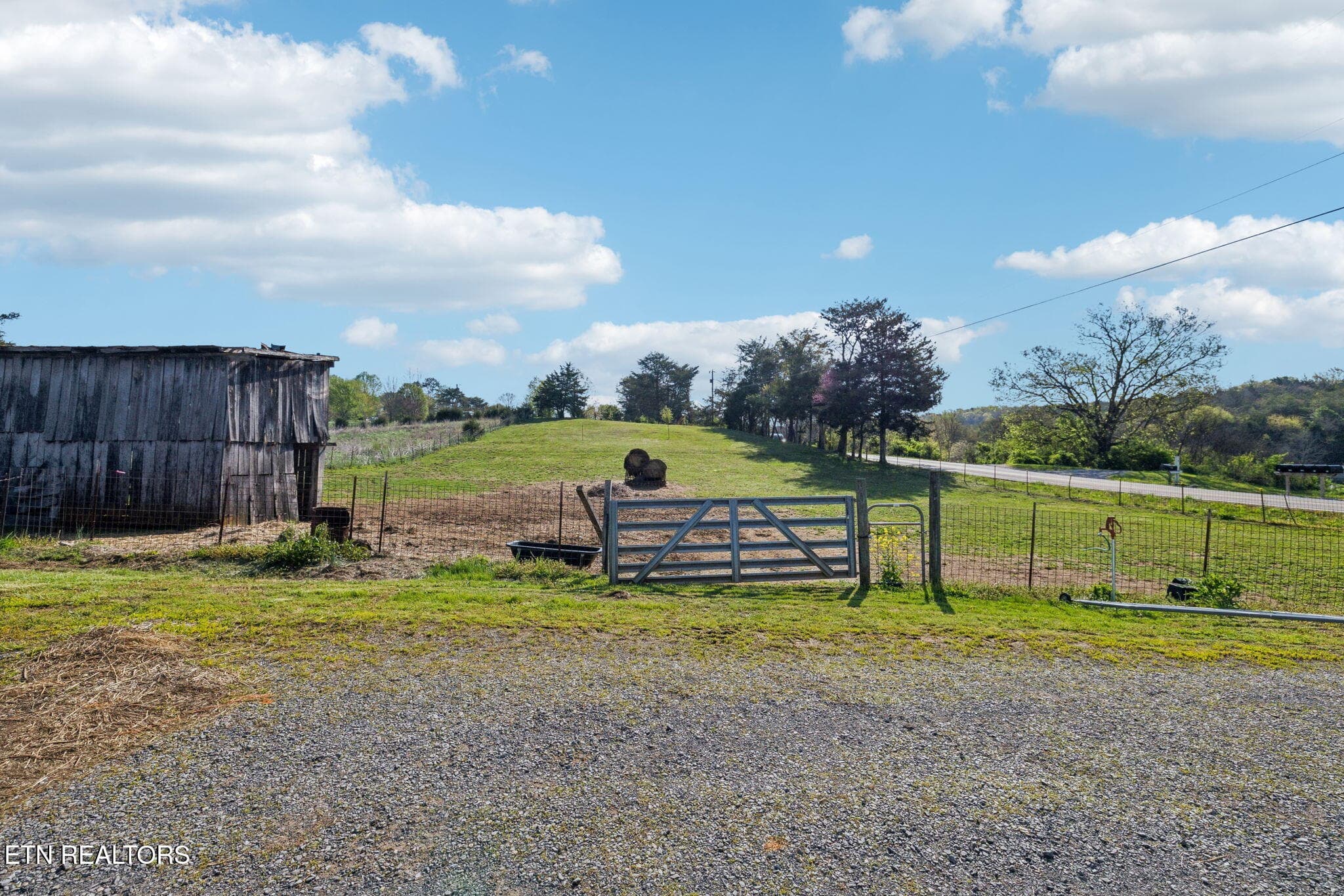 20-436 Thorngrove Pike - 020 - 436 Thorngrove Pike, Kodak, TN 37764