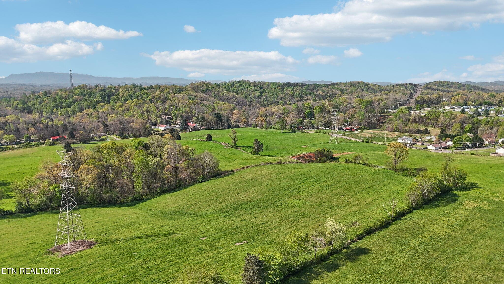 78-436 Thorngrove Pike - 078 - 436 Thorngrove Pike, Kodak, TN 37764