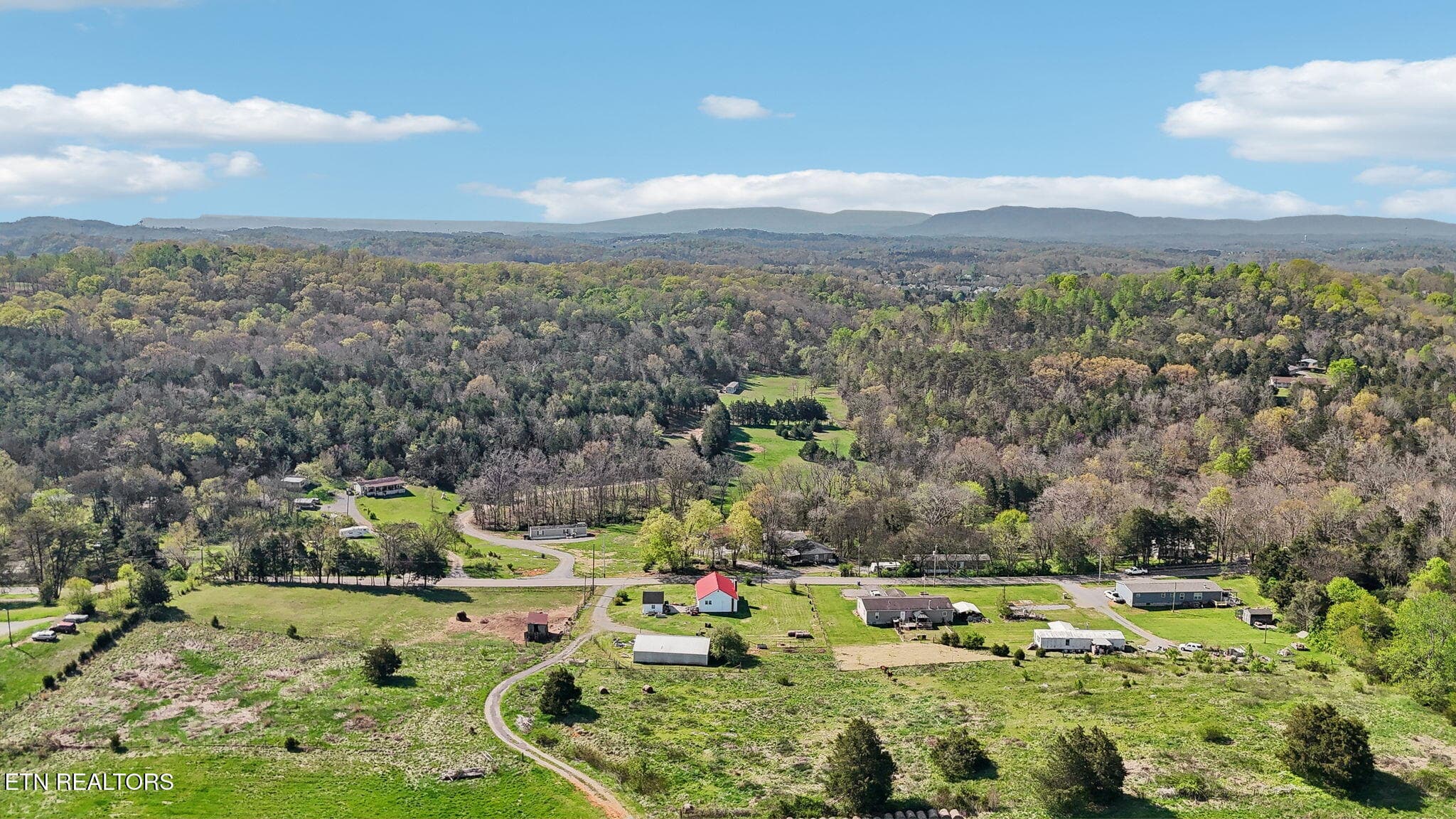 89-436 Thorngrove Pike - 089 - 436 Thorngrove Pike, Kodak, TN 37764