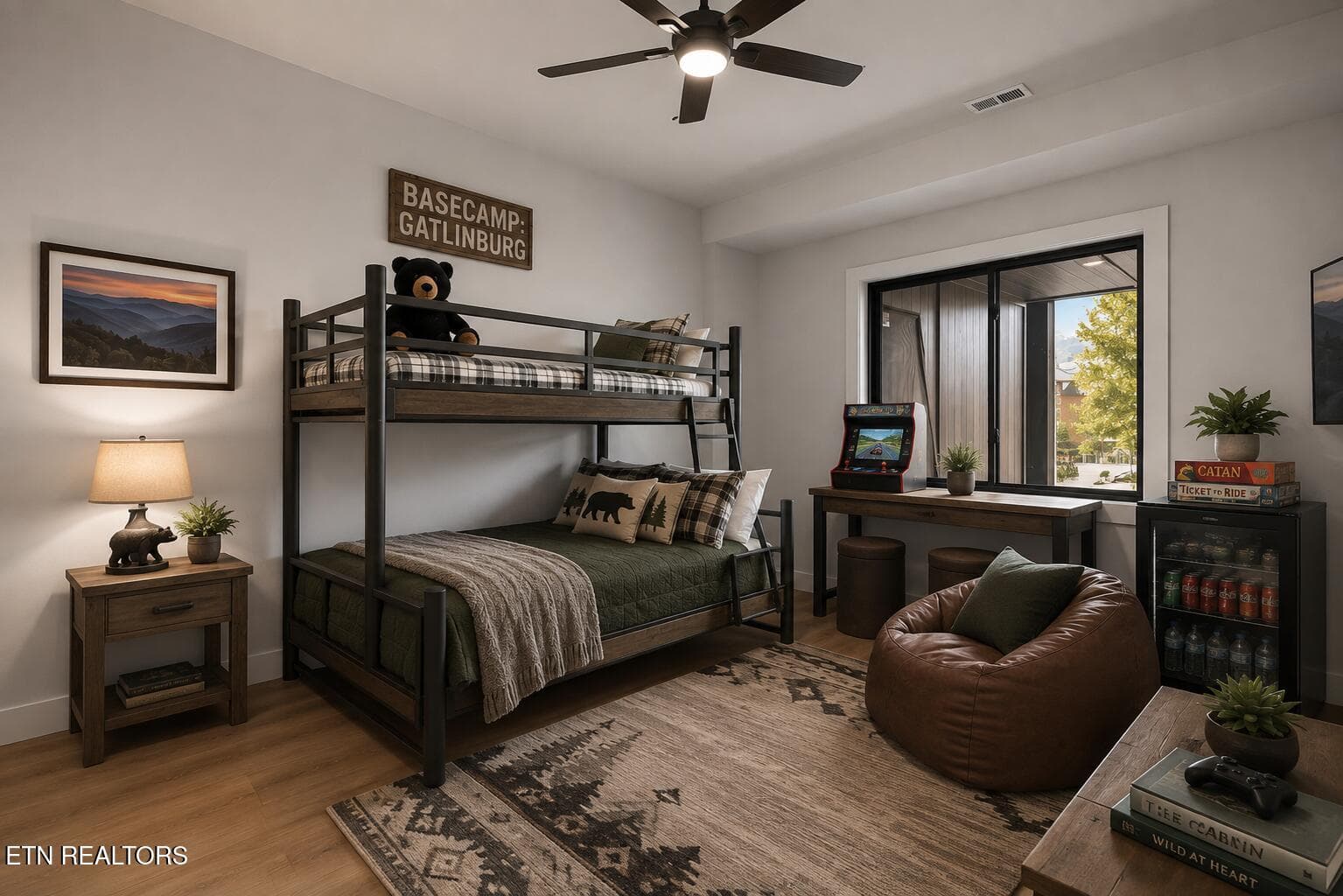 58677 - 215 Circle Drive Unit 10, Gatlinburg, TN 37738