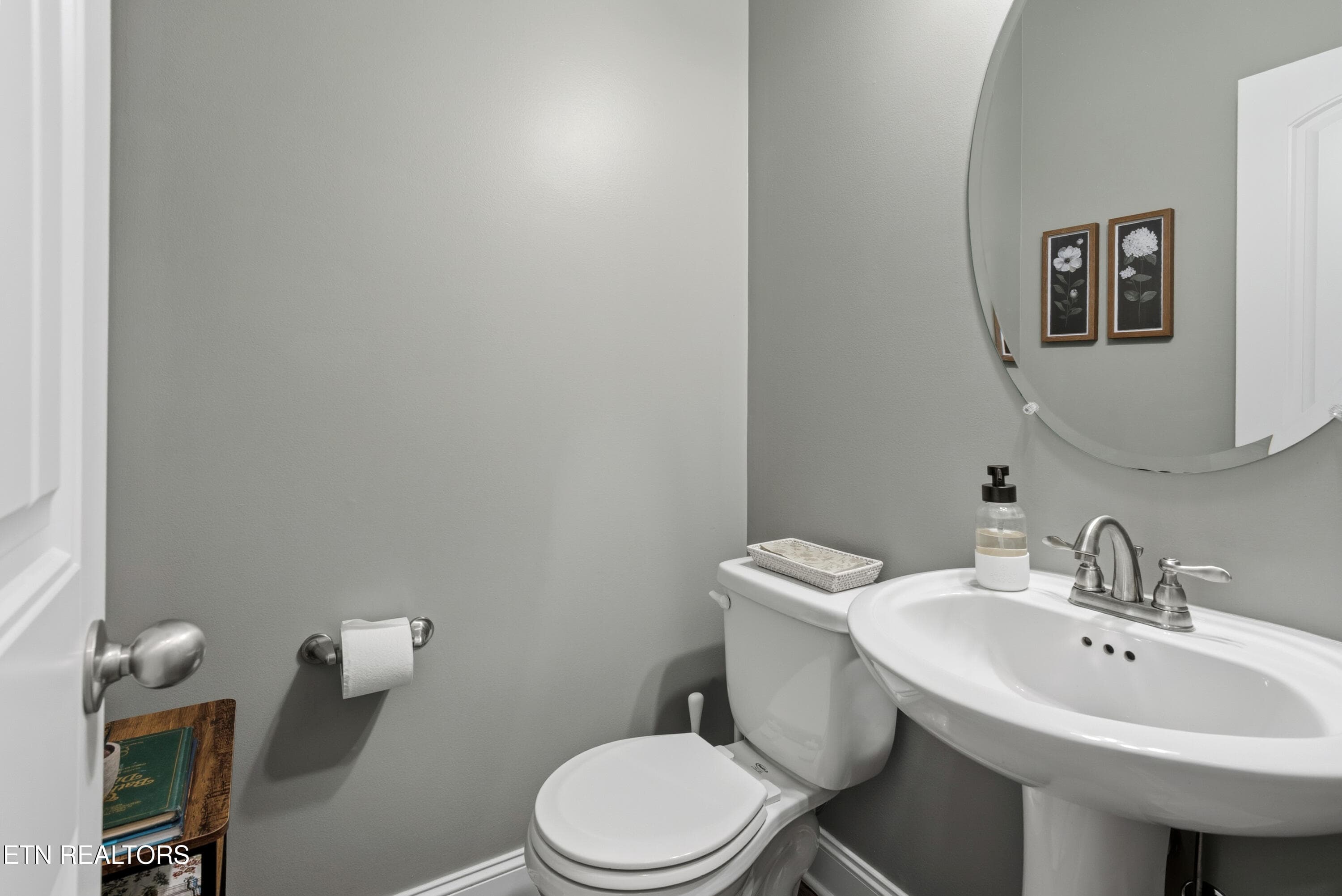 Powder Room off the kitchen - 2614 Sweeping Rain Lane, Knoxville, TN 37931