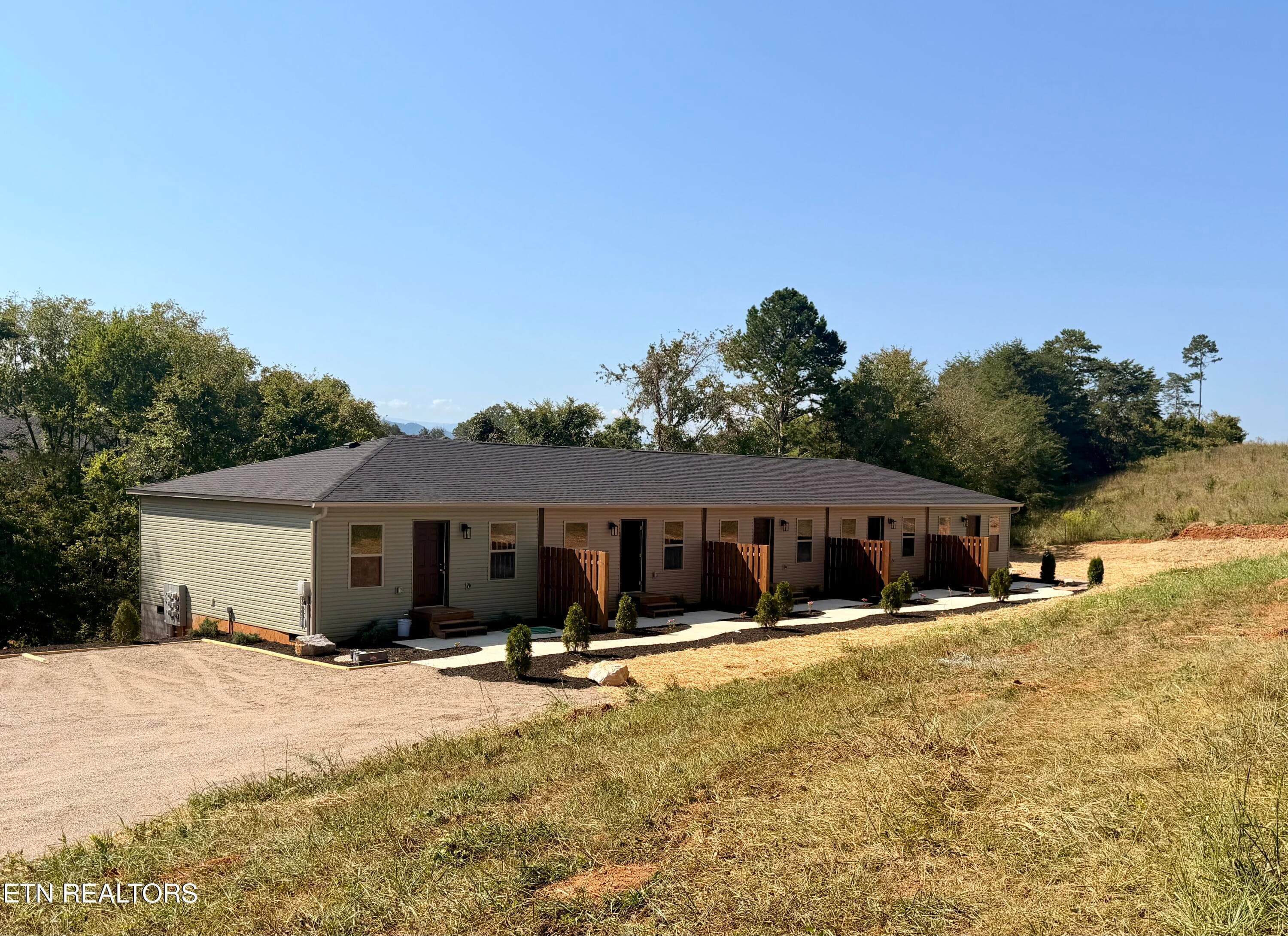 IMG_6437 - 120 County Garage Rd, Sevierville, TN 37876