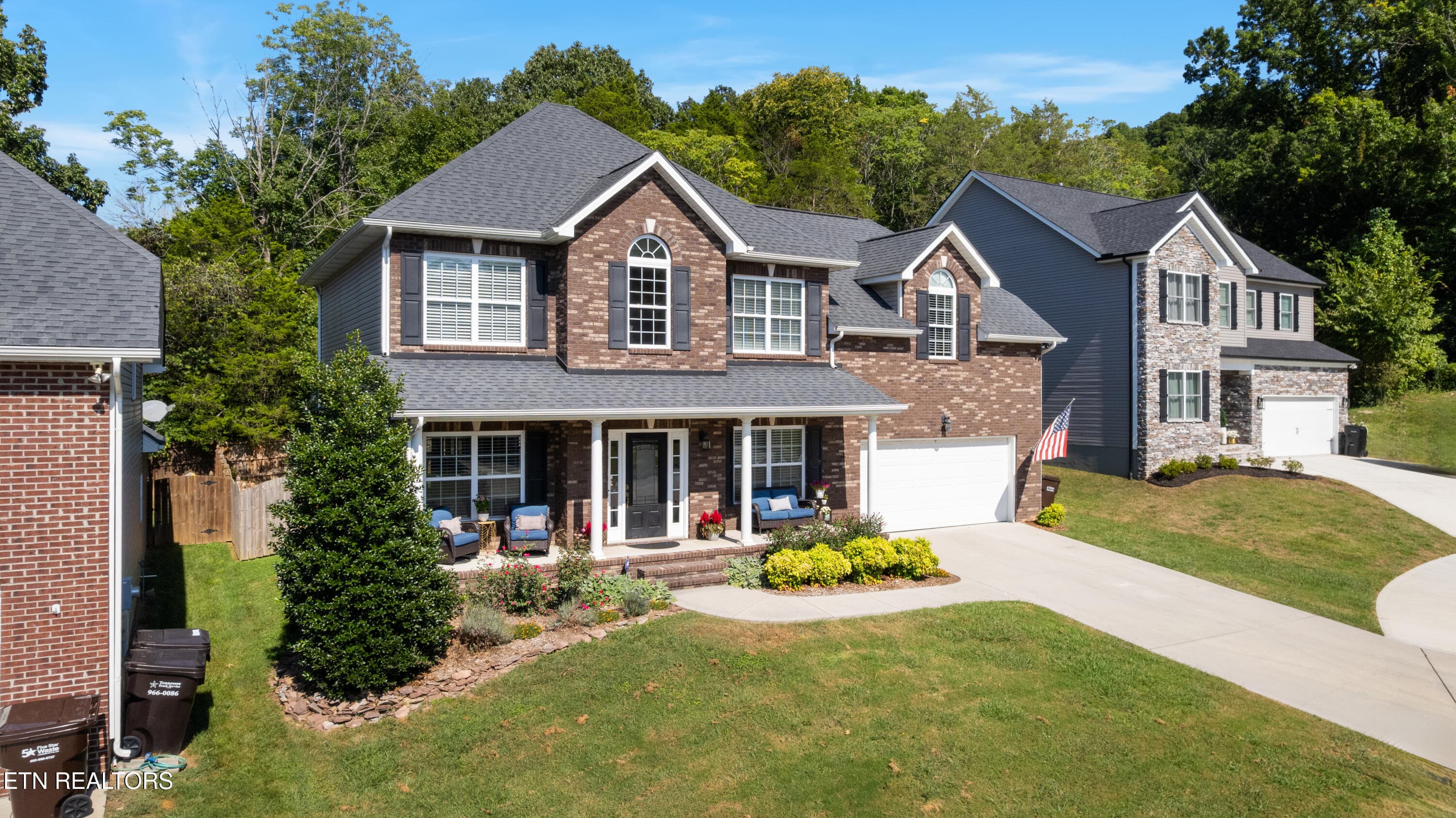Front facade - 2614 Sweeping Rain Lane, Knoxville, TN 37931