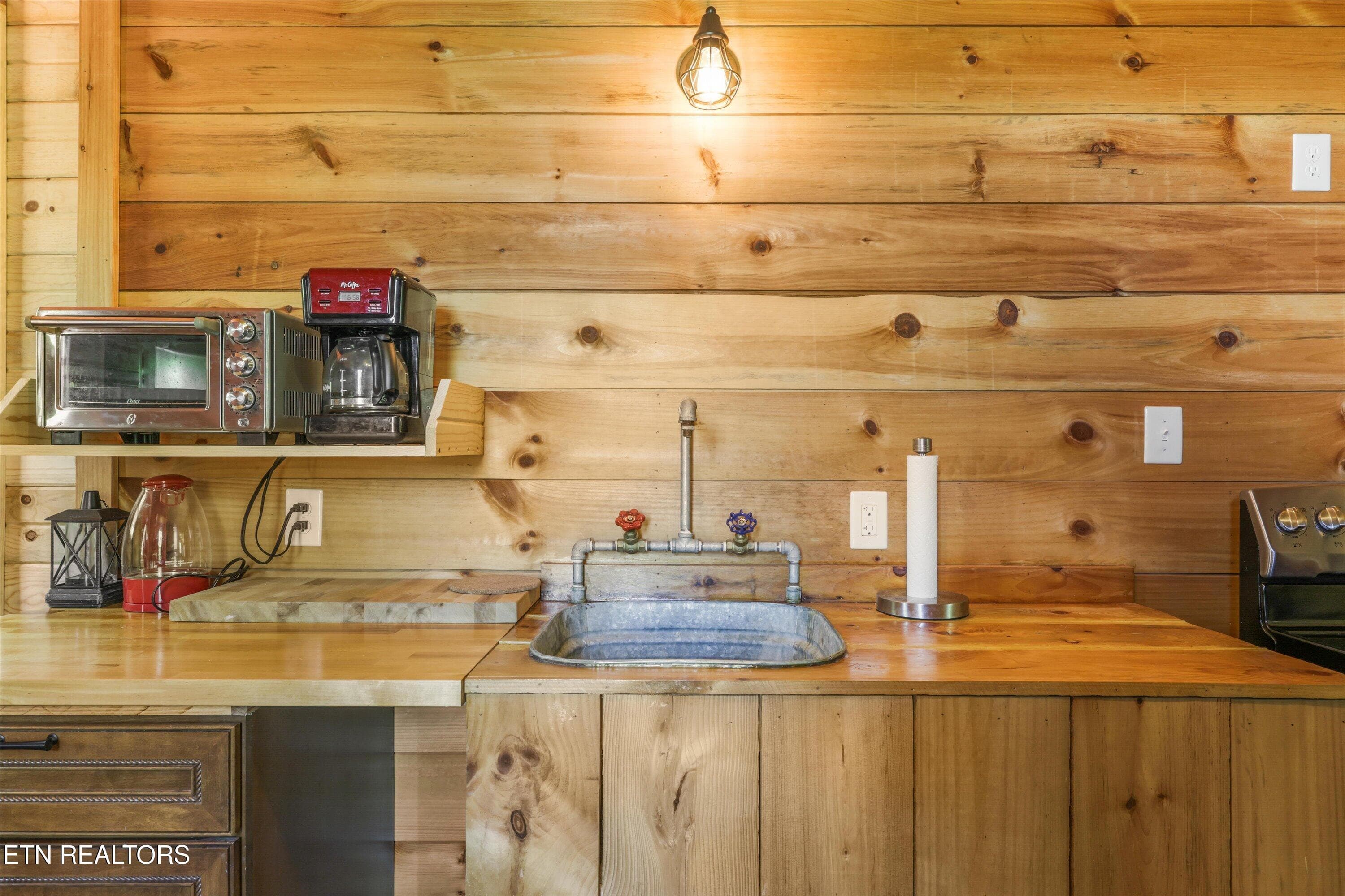09-3782 Chilly Springs Rd04 - 3782 Chilly Springs Rd, Maryville, TN 37803