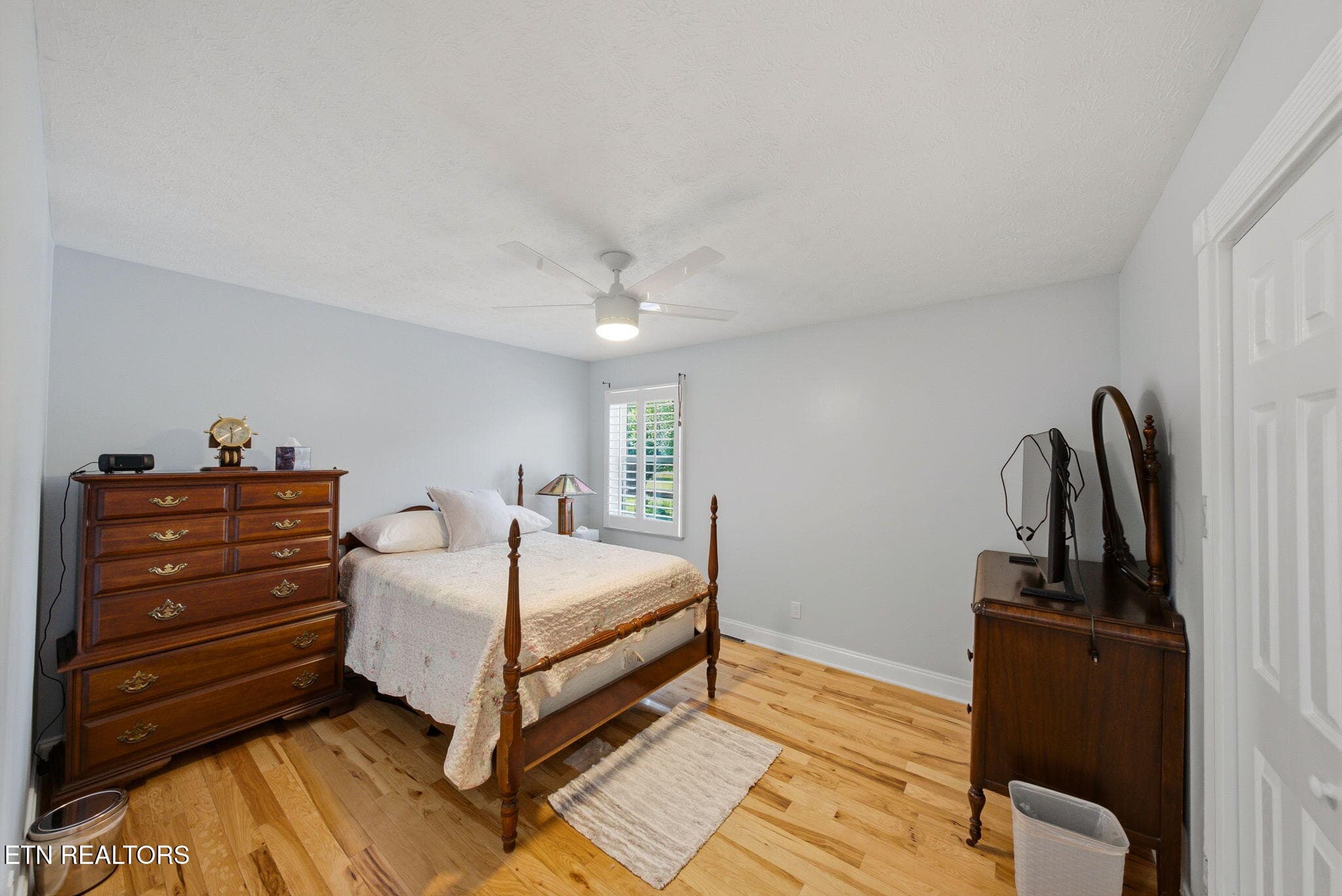 15-web-or-mls-841-Knight-Rd-Knoxville-TN - 841 Knight Rd, Knoxville, TN 37920