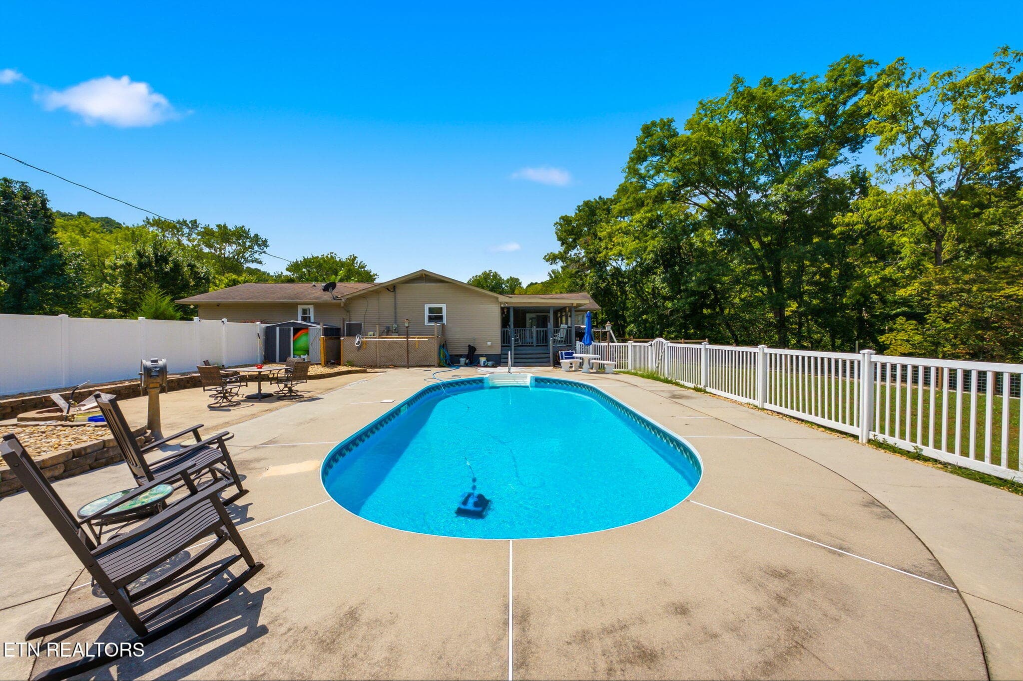 22-web-or-mls-841-Knight-Rd-Knoxville-TN - 841 Knight Rd, Knoxville, TN 37920
