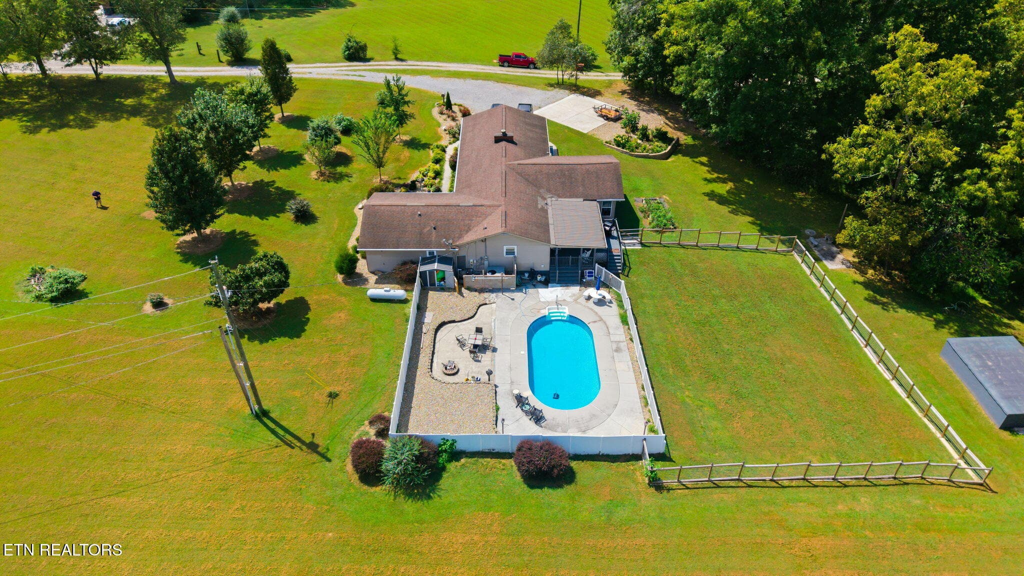 31-web-or-mls-841-Knight-Rd-Knoxville-TN - 841 Knight Rd, Knoxville, TN 37920