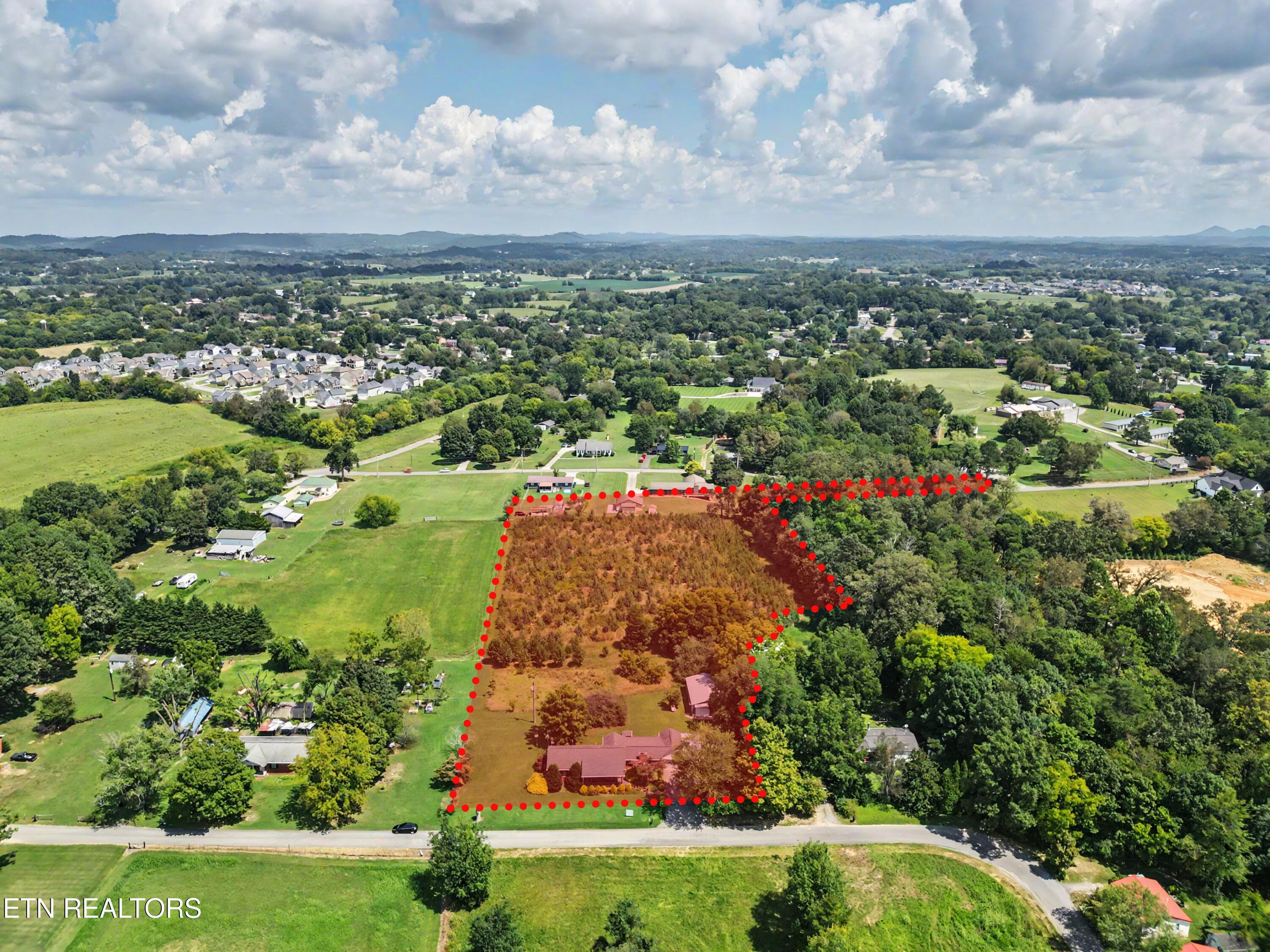 Approximate property lines - 134 Hodges Lane, Maryville, TN 37804