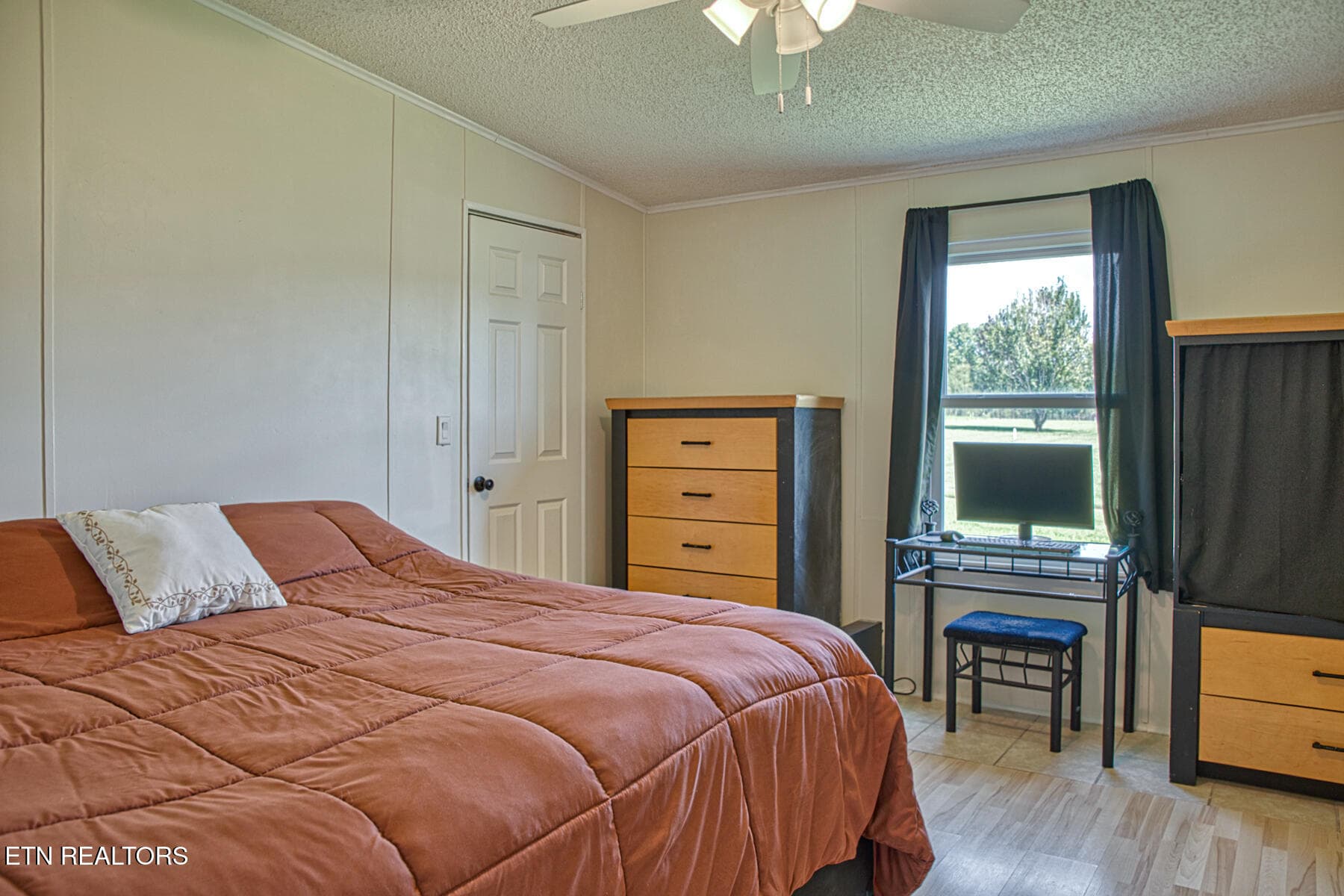 GUEST ROOM - 856 Corinth Rd, Sparta, TN 38583, Sparta