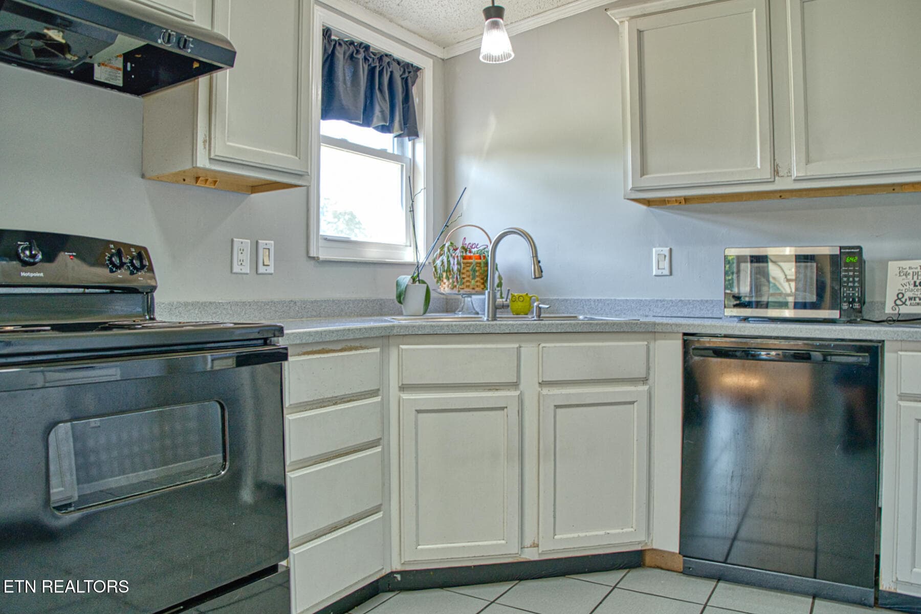 KITCHEN - 856 Corinth Rd, Sparta, TN 38583, Sparta