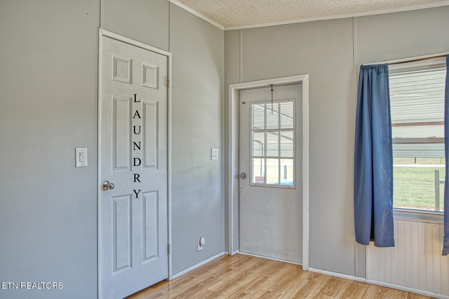 LAUNDRY ROOM - 856 Corinth Rd, Sparta, TN 38583, Sparta