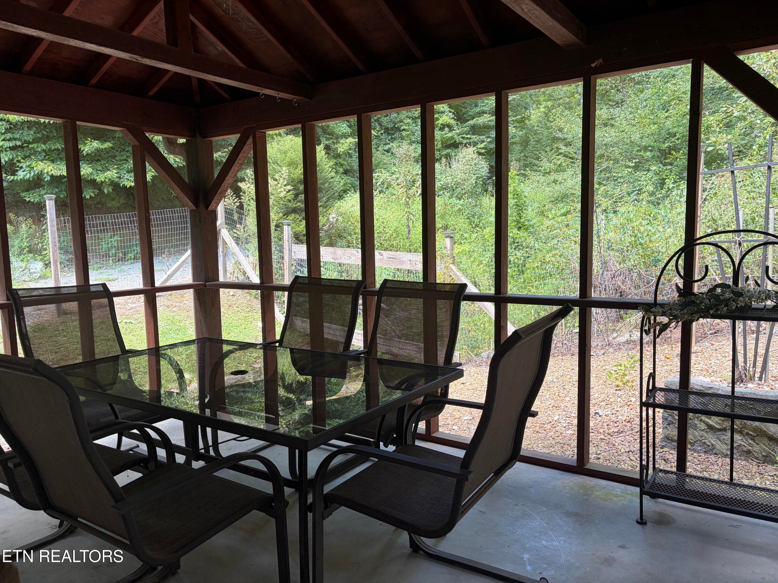 IMG_4136 - 237 Foster Rd, Heiskell, TN 37754
