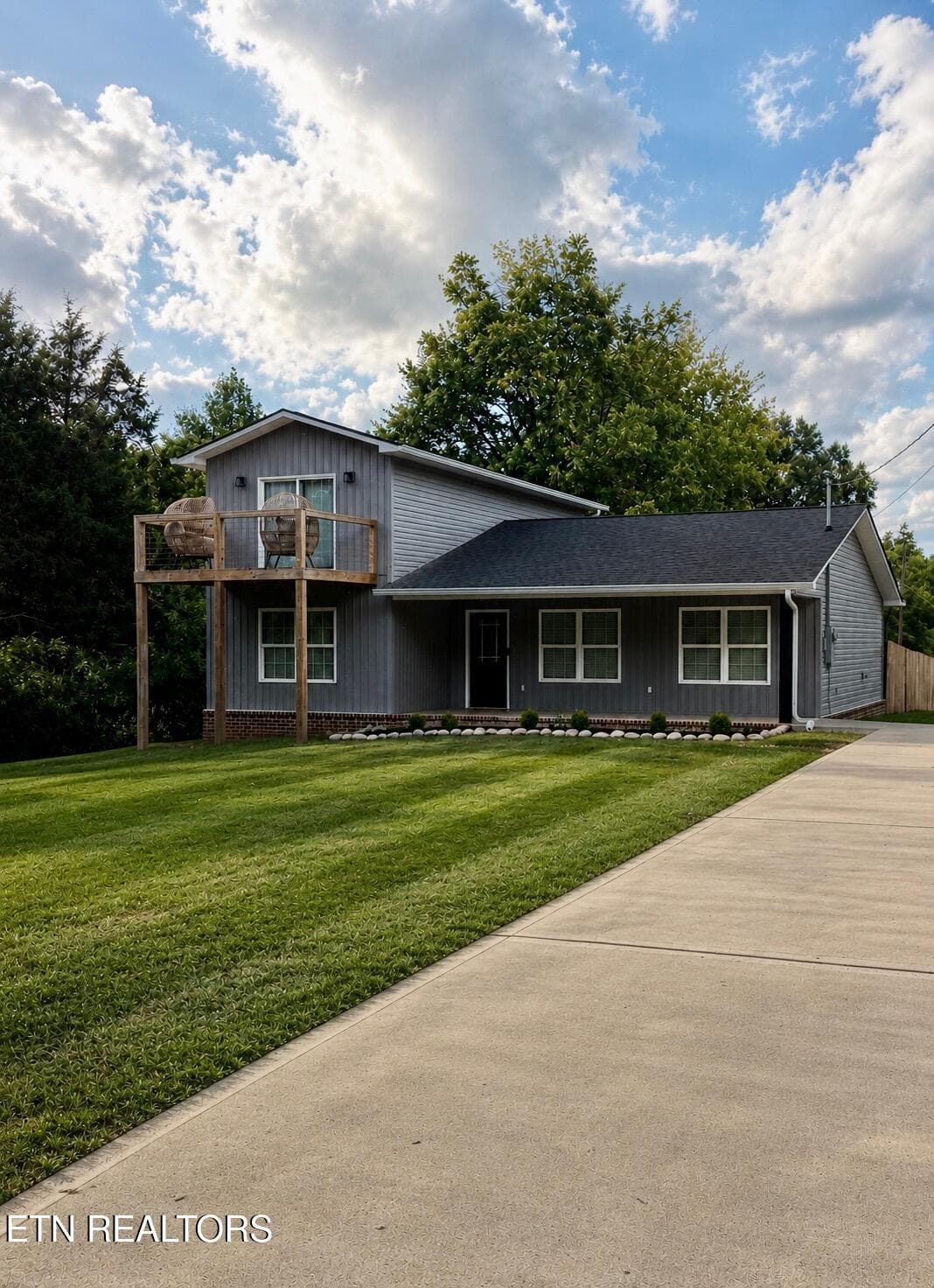 2170 Stone Rd, Blaine, TN 37709