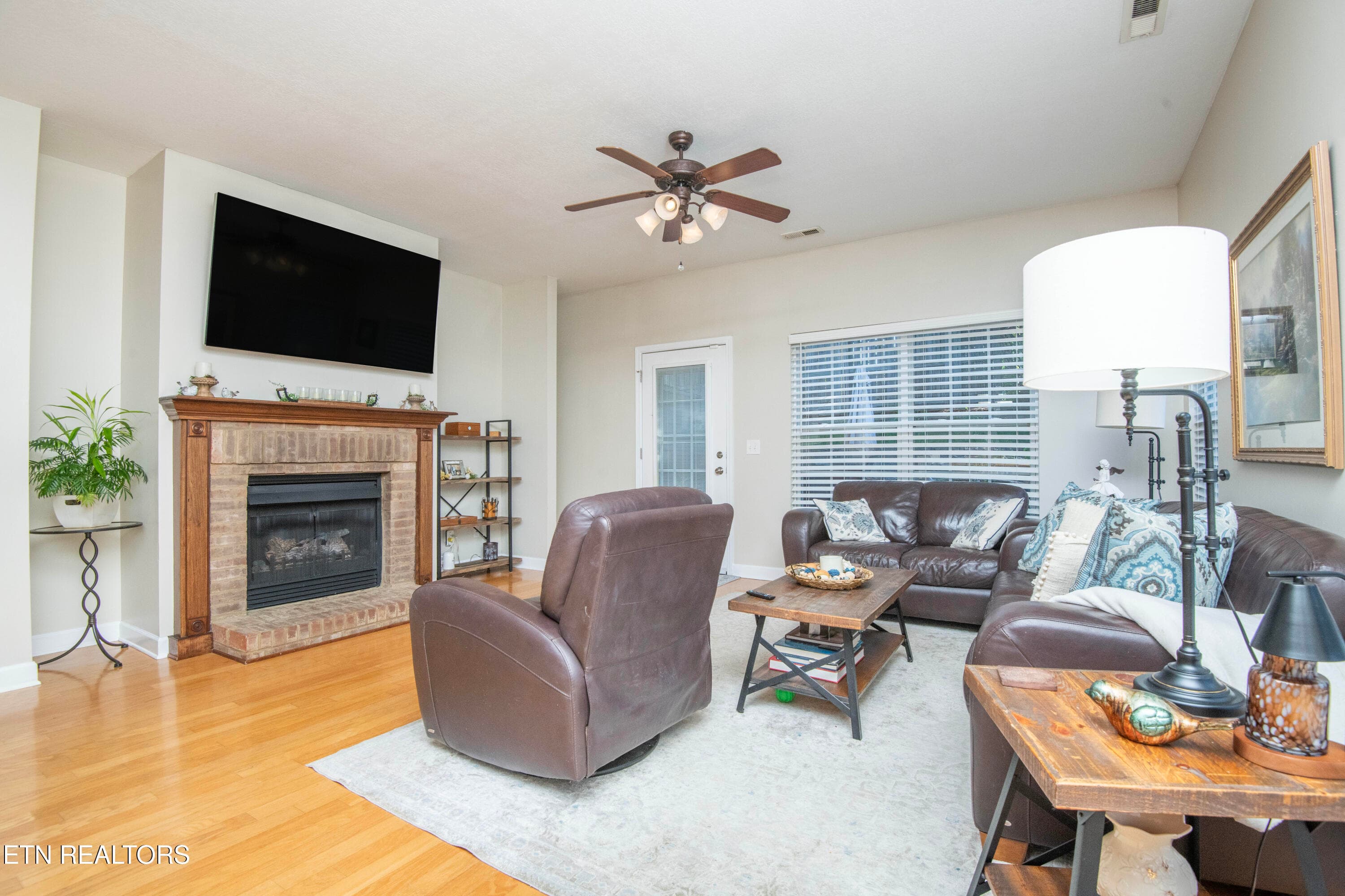 living 3 - 125 McNeilly Circle, Maryville, TN 37803, Maryville