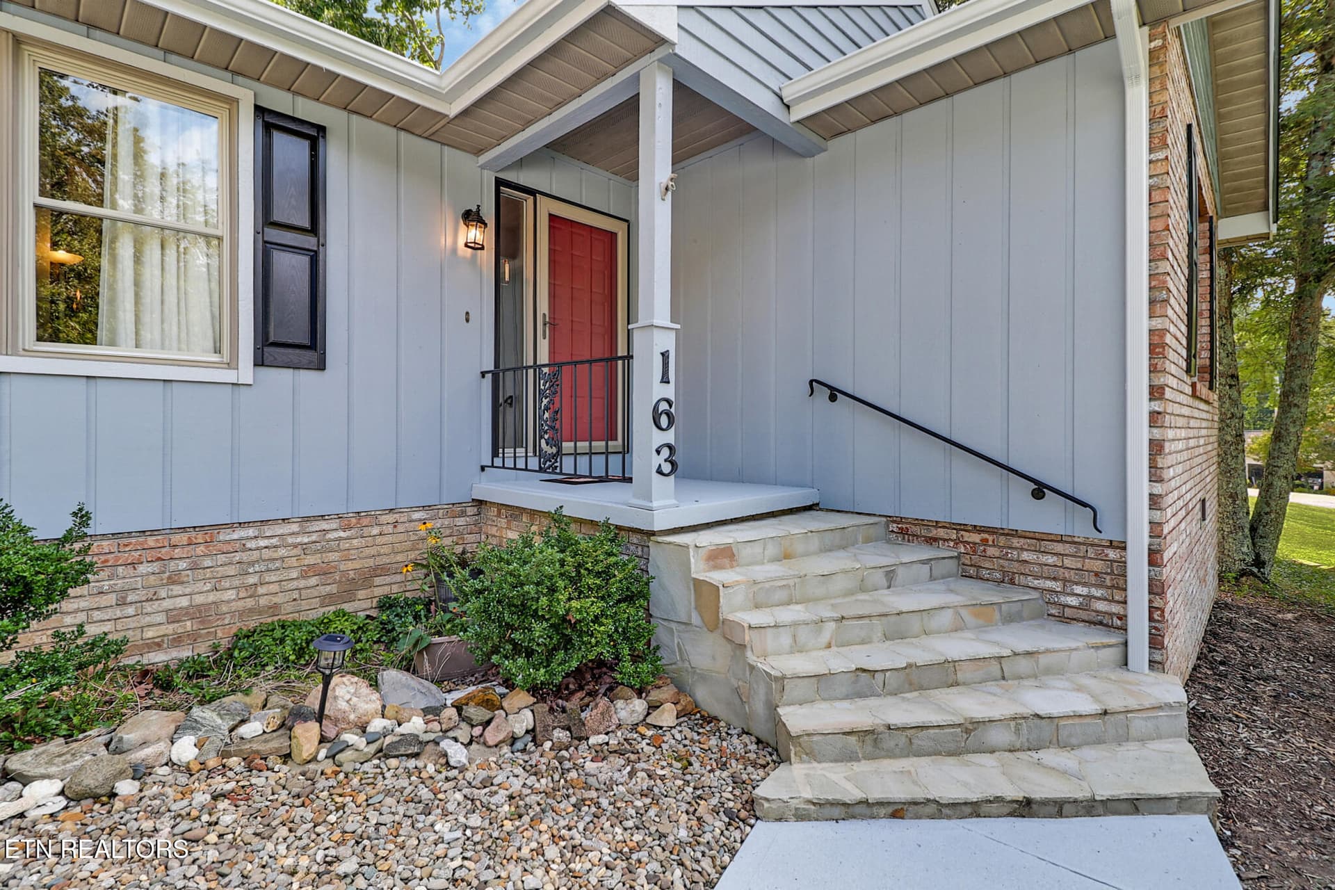 Front porch - 163 & 159 Lakeside Drive, Crossville, TN 38558